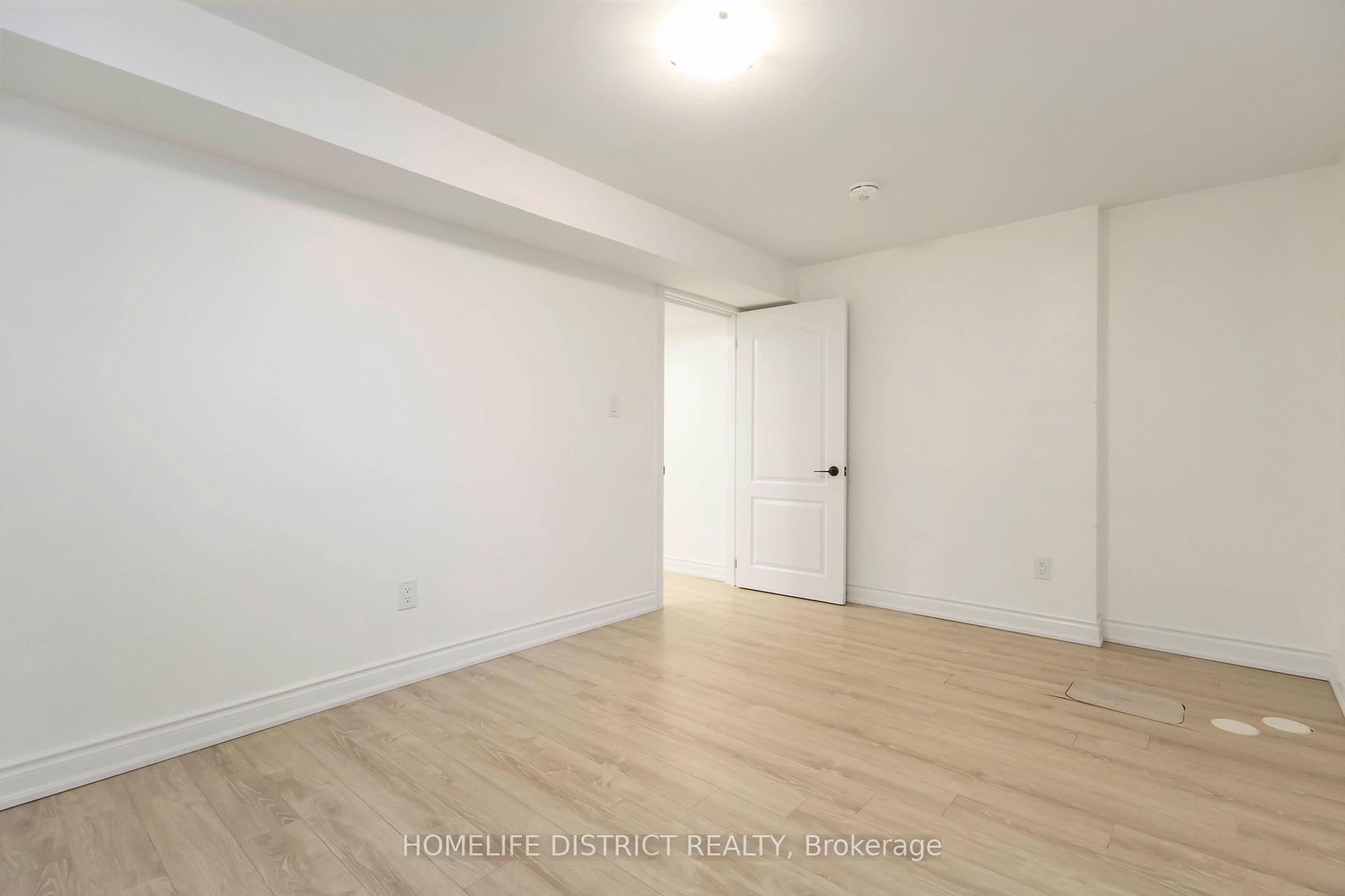 Photo 13 of 138 Alfred Paterson Drive, Markham, Greensborough — HOMEH