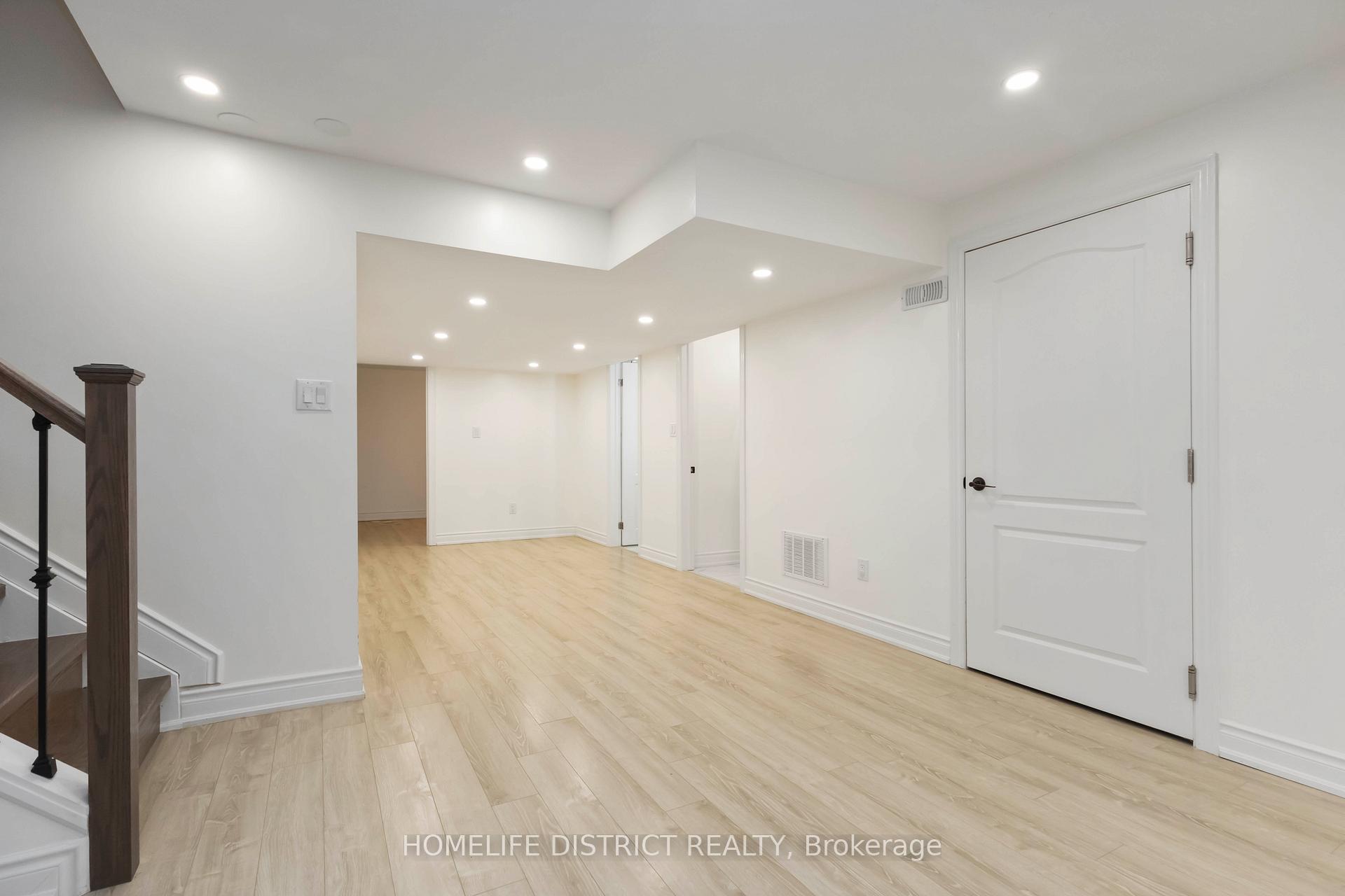 Photo 14 of 138 Alfred Paterson Drive, Markham, Greensborough — HOMEH
