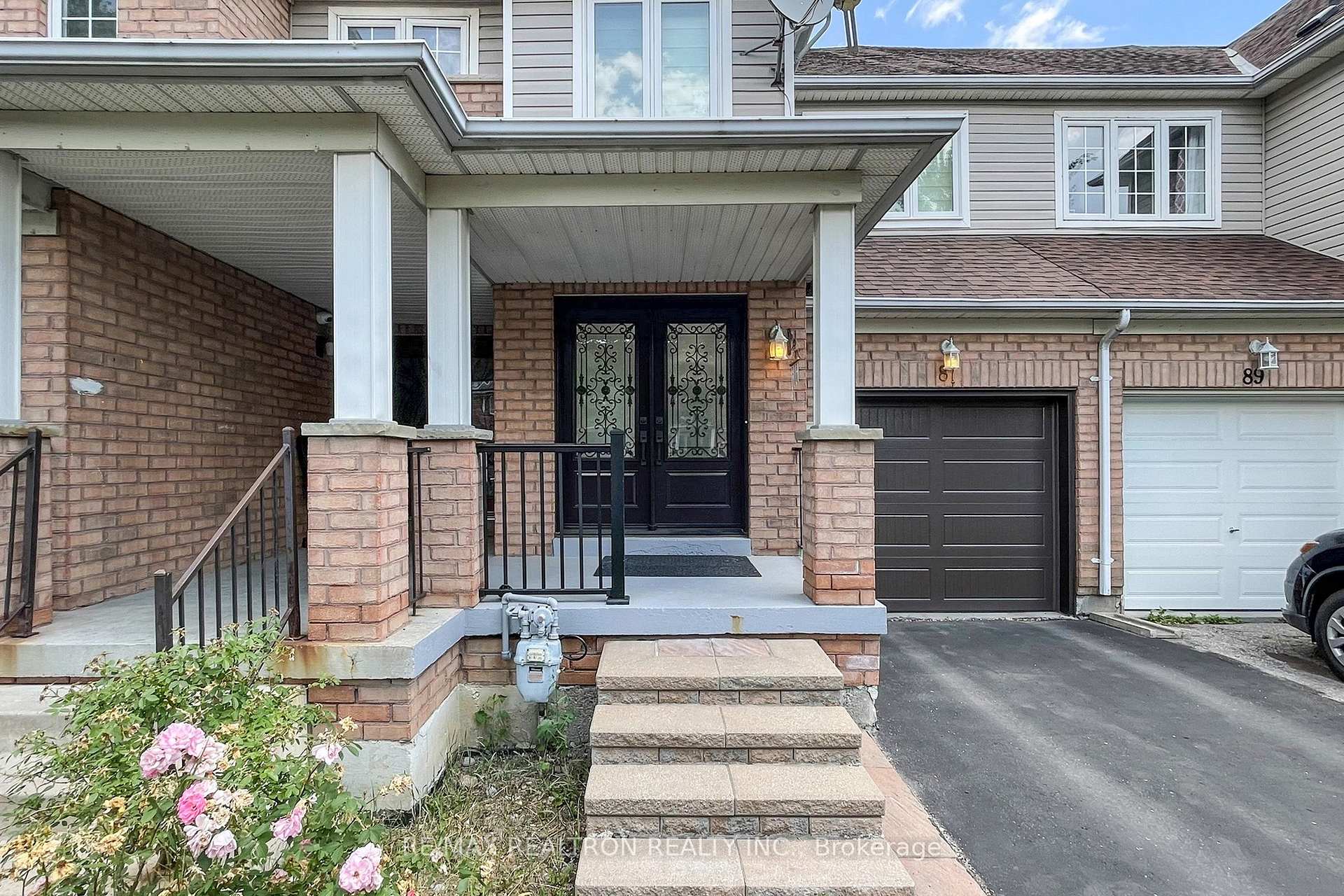 Photo 5 of 87 Billingsley Crescent, Markham, Cedarwood — HOMEH