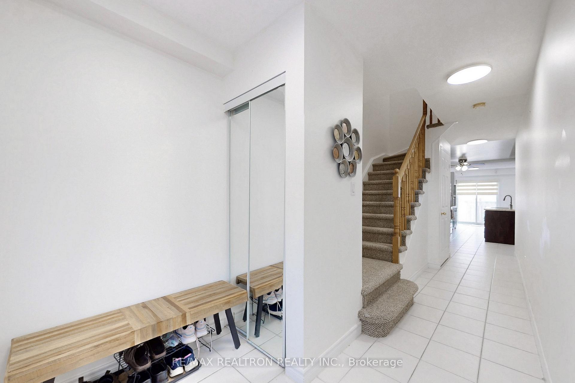 Photo 18 of 87 Billingsley Crescent, Markham, Cedarwood — HOMEH