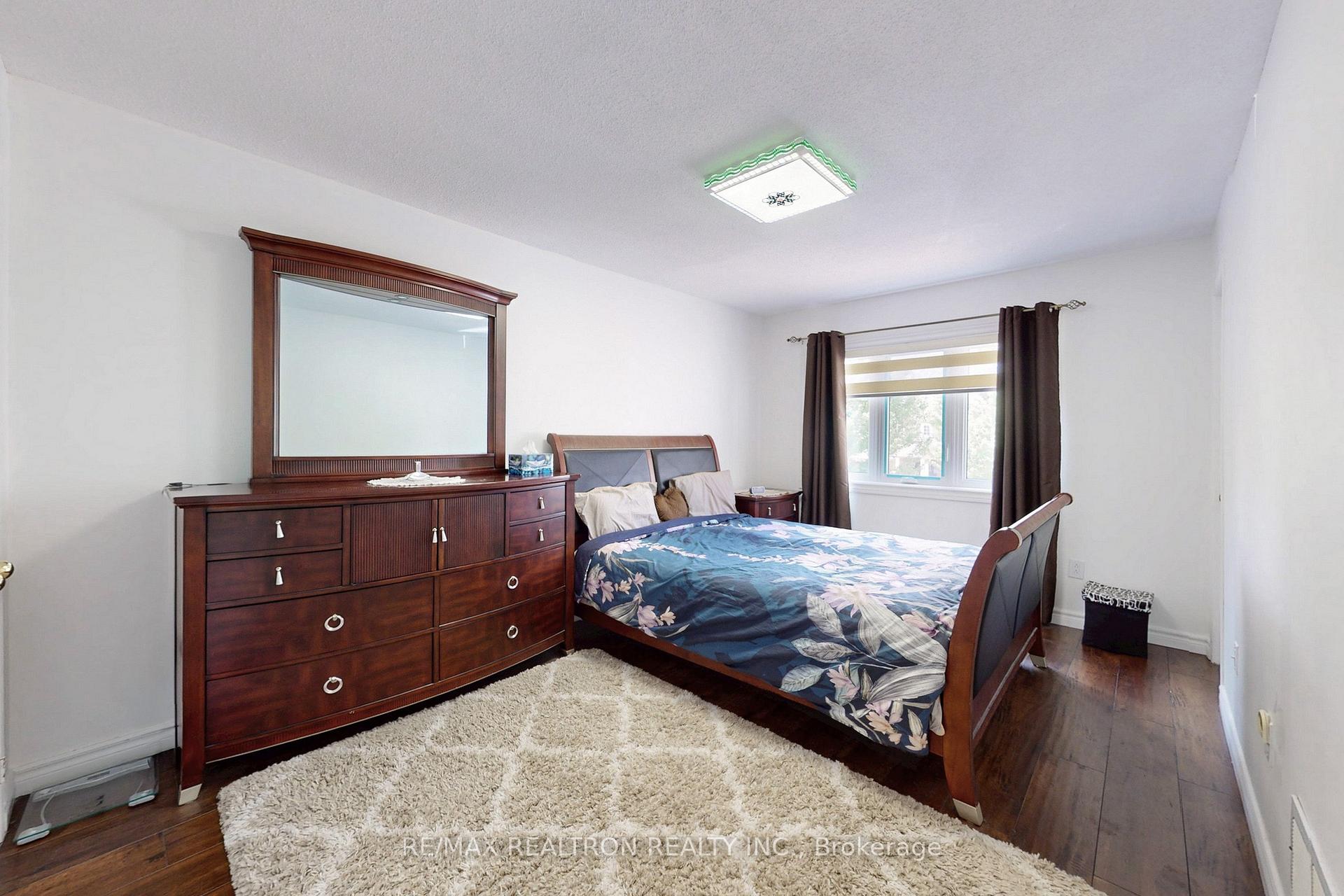 Photo 23 of 87 Billingsley Crescent, Markham, Cedarwood — HOMEH