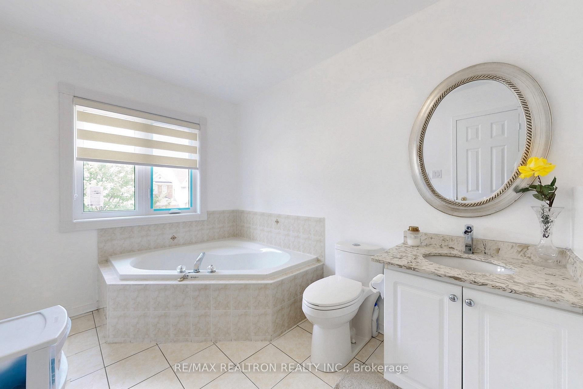 Photo 27 of 87 Billingsley Crescent, Markham, Cedarwood — HOMEH