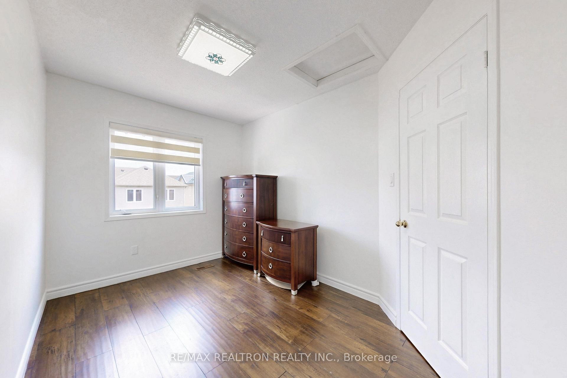 Photo 32 of 87 Billingsley Crescent, Markham, Cedarwood — HOMEH