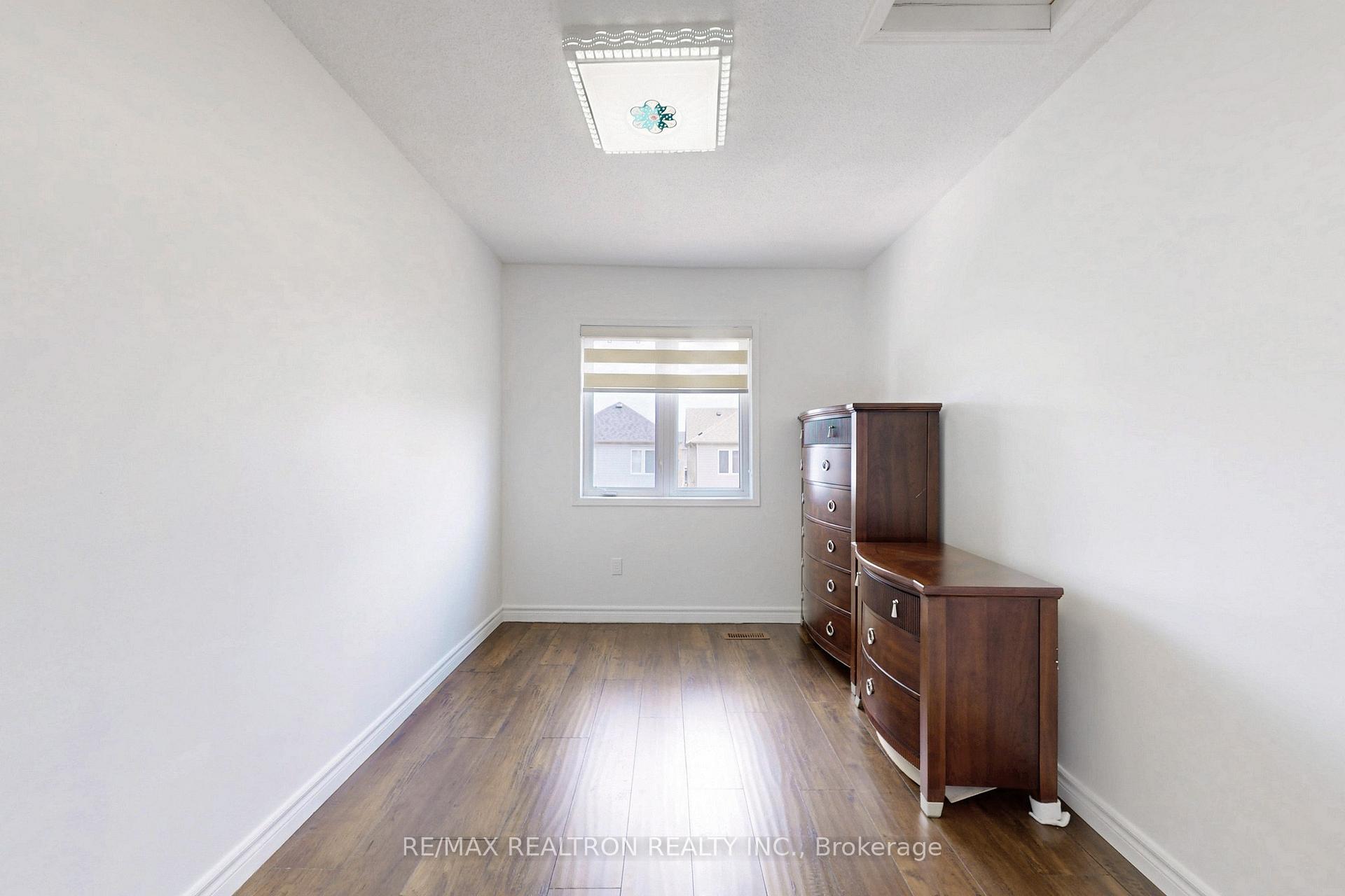 Photo 33 of 87 Billingsley Crescent, Markham, Cedarwood — HOMEH