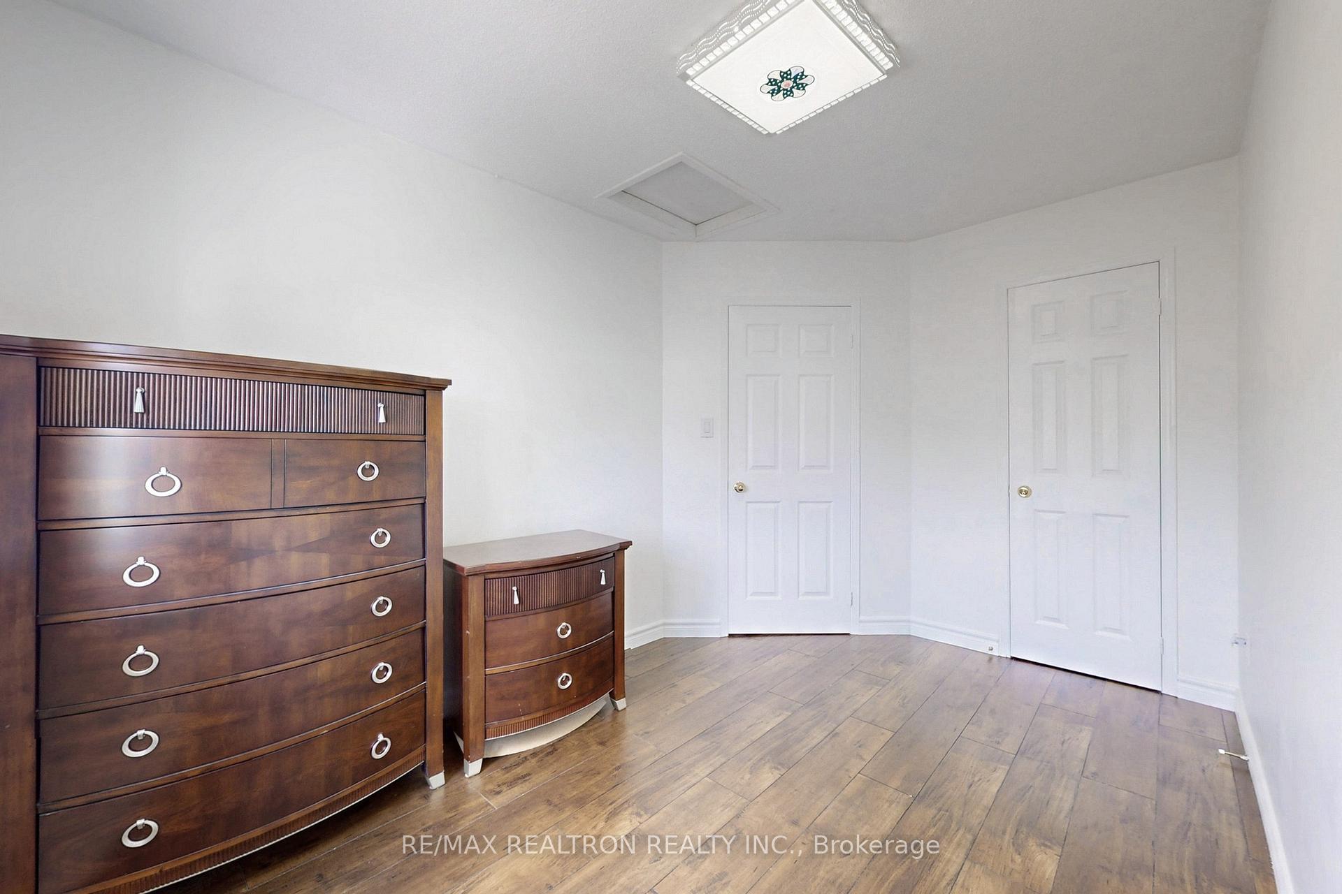 Photo 35 of 87 Billingsley Crescent, Markham, Cedarwood — HOMEH