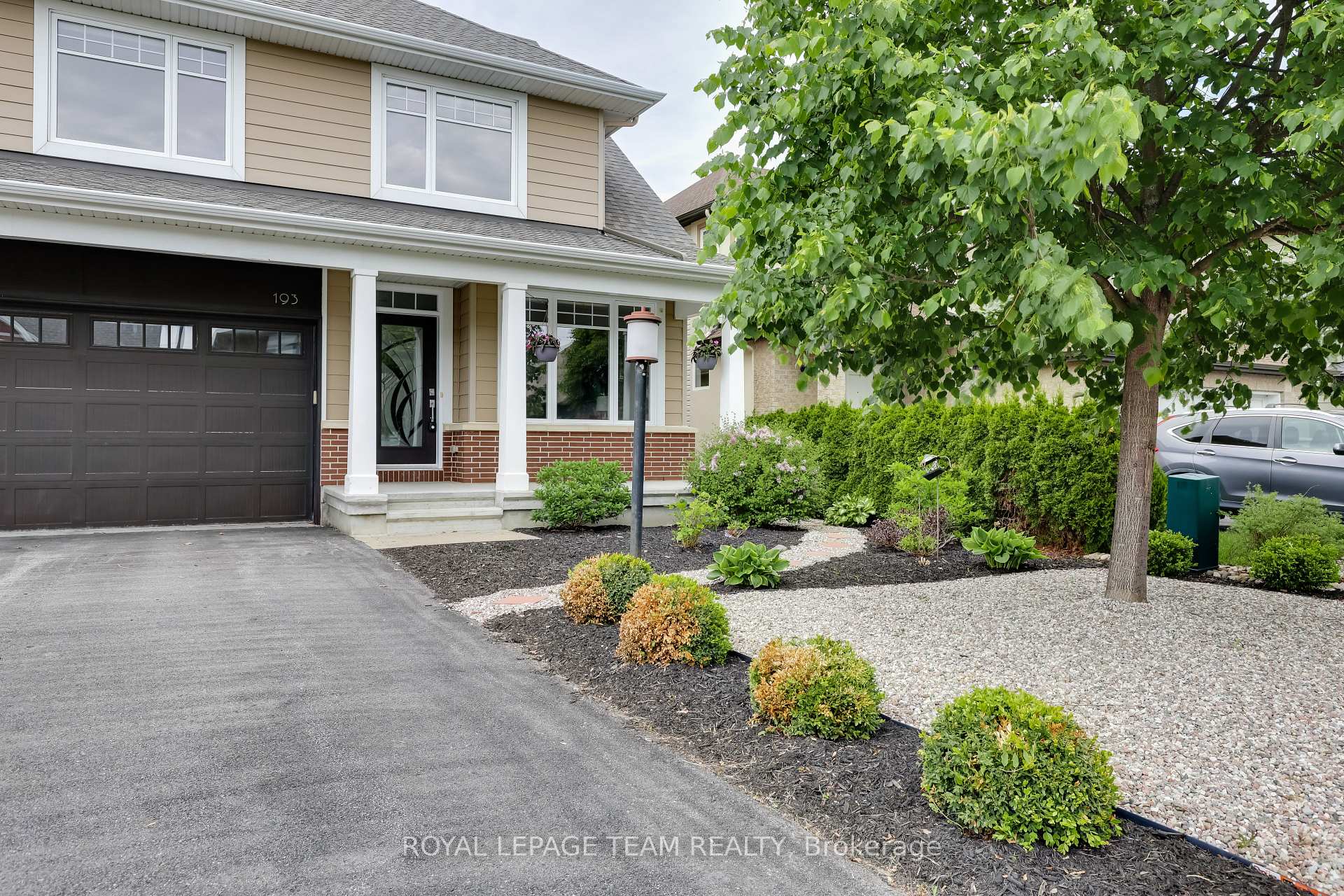 Photo 2 of 193 Grainstone Way, Ottawa, Kanata - Kanata Lakes/Heritage Hills — HOMEH