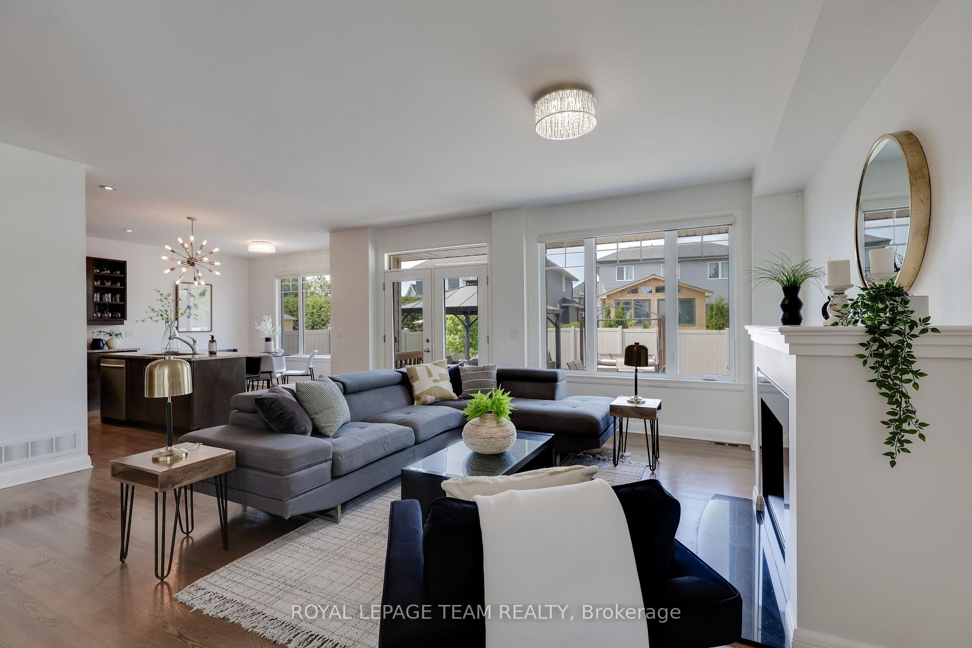 Photo 8 of 193 Grainstone Way, Ottawa, Kanata - Kanata Lakes/Heritage Hills — HOMEH