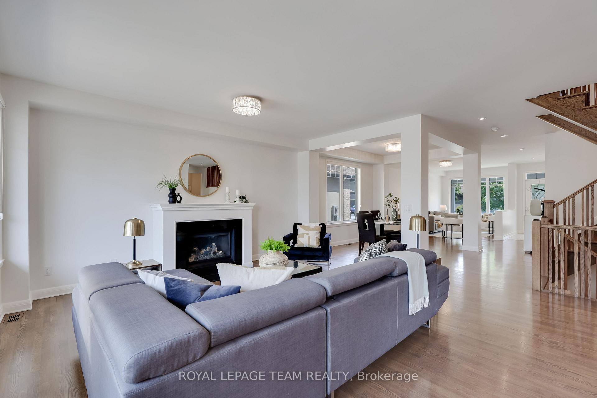 Photo 10 of 193 Grainstone Way, Ottawa, Kanata - Kanata Lakes/Heritage Hills — HOMEH