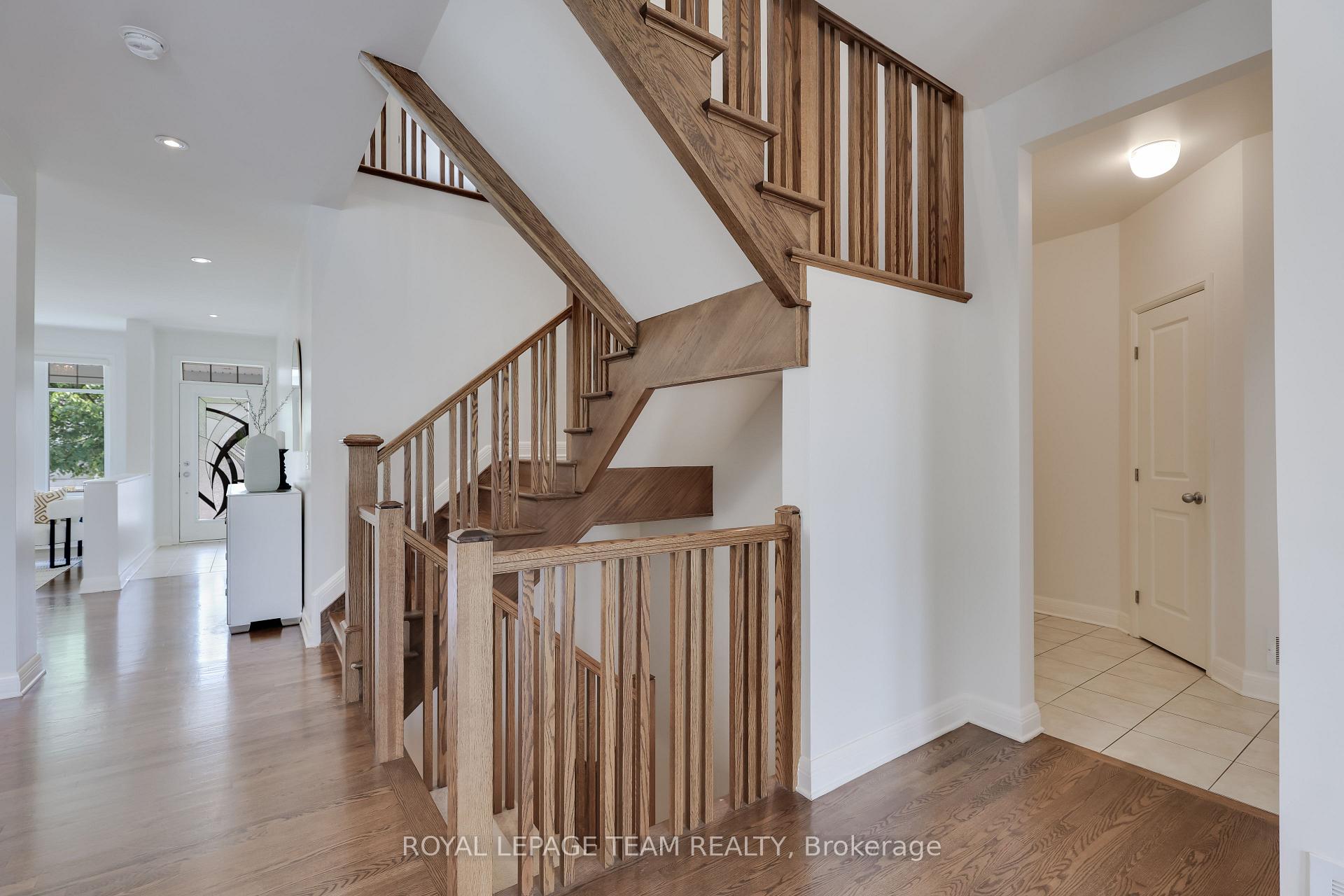 Photo 16 of 193 Grainstone Way, Ottawa, Kanata - Kanata Lakes/Heritage Hills — HOMEH
