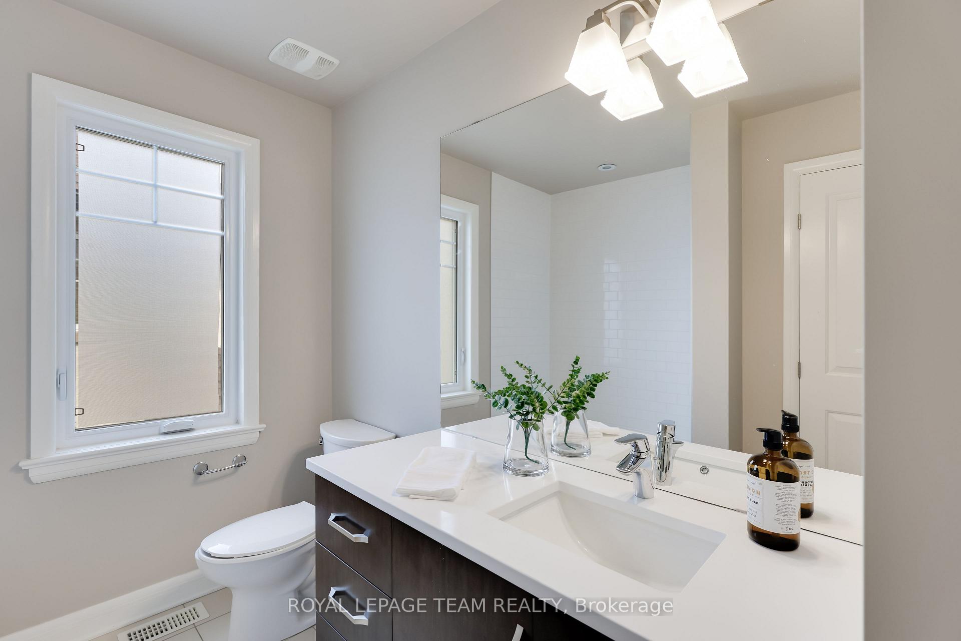 Photo 37 of 193 Grainstone Way, Ottawa, Kanata - Kanata Lakes/Heritage Hills — HOMEH