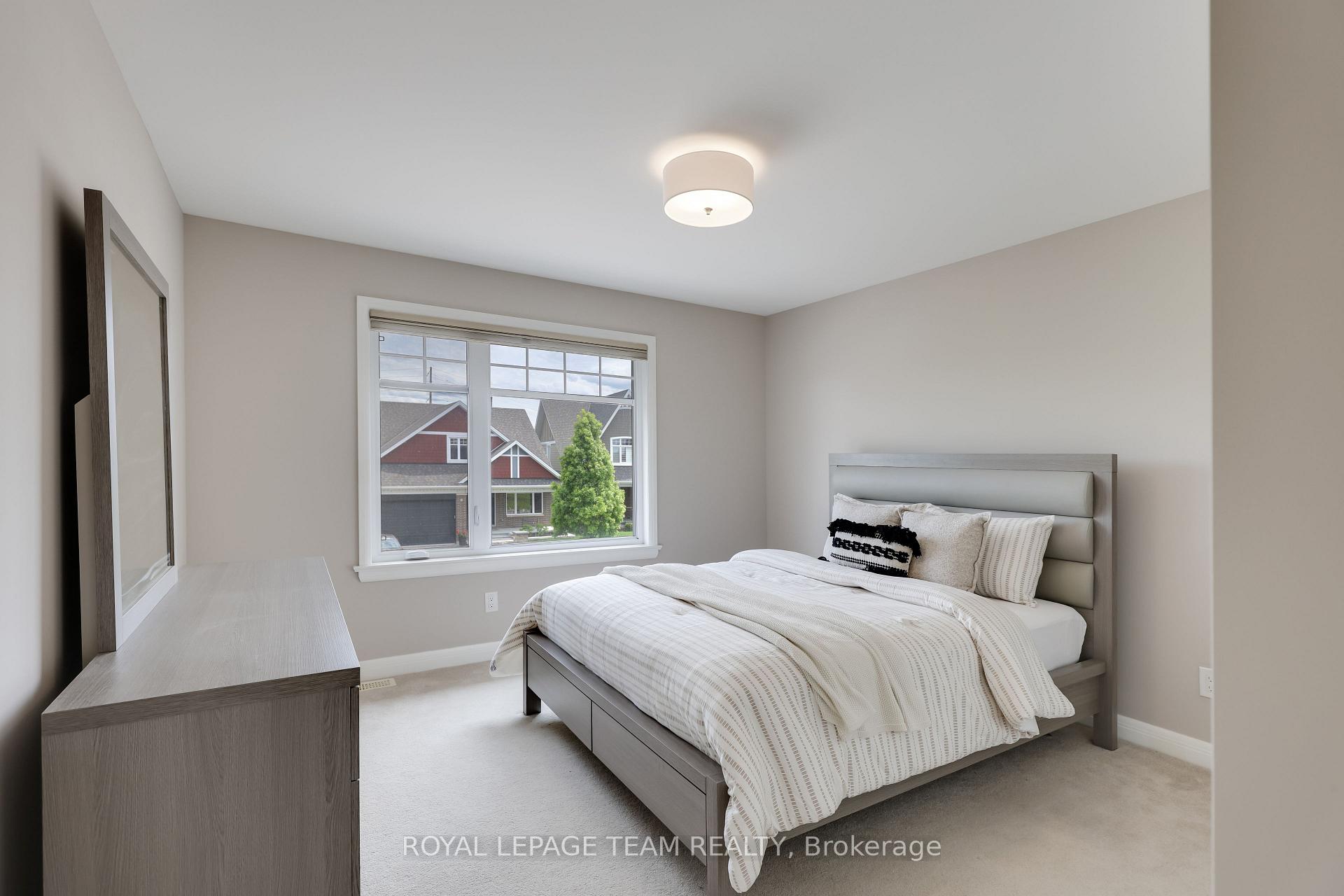 Photo 39 of 193 Grainstone Way, Ottawa, Kanata - Kanata Lakes/Heritage Hills — HOMEH