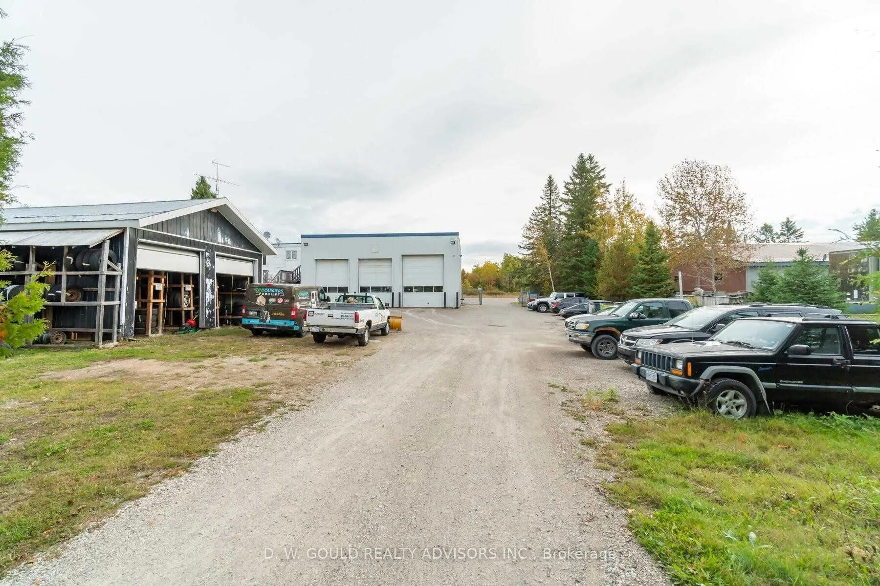 Photo 11 of 635202 Highway 10, Mono, Rural Mono — HOMEH