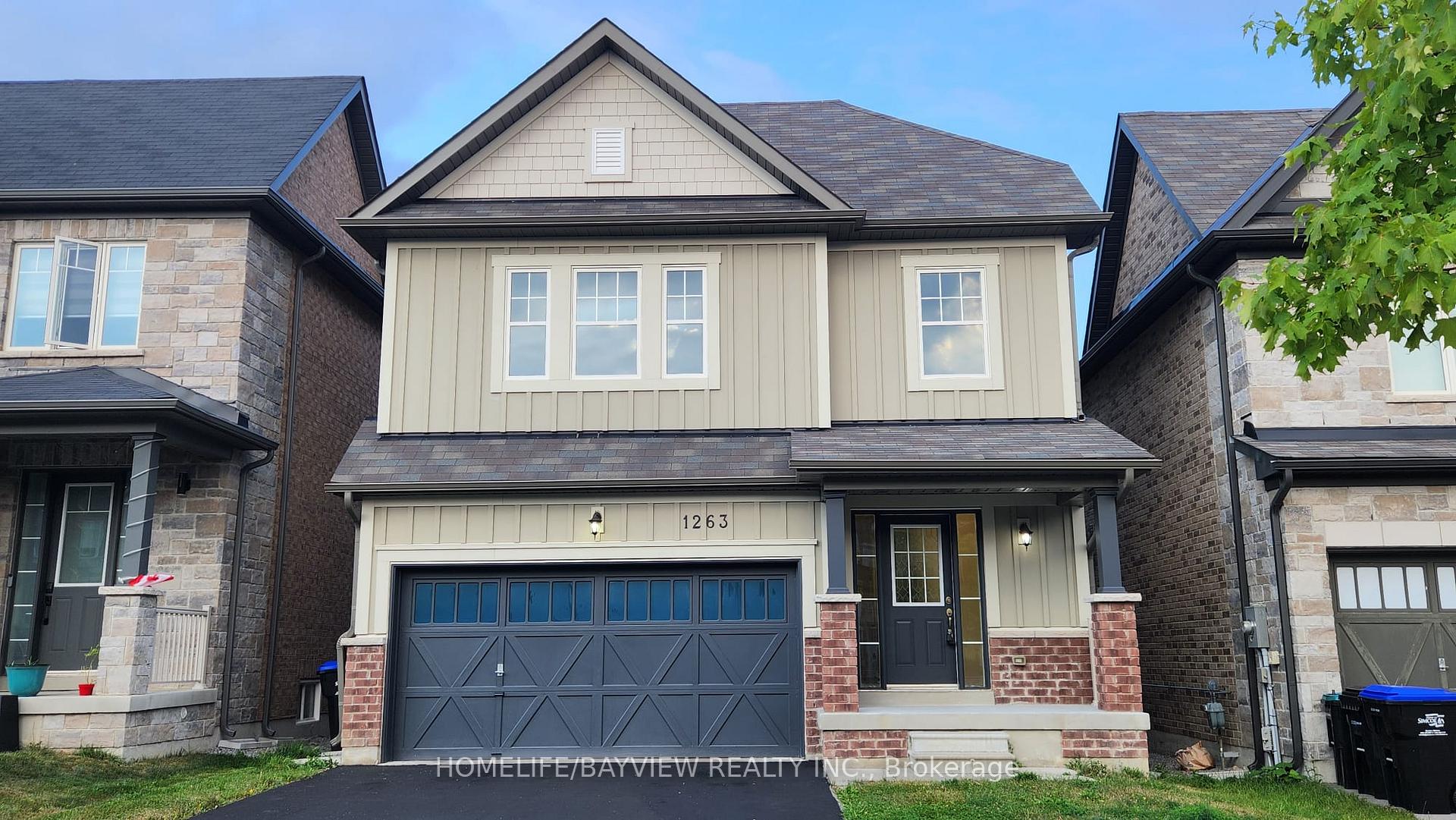 Front of 1263 Peelar Crescent