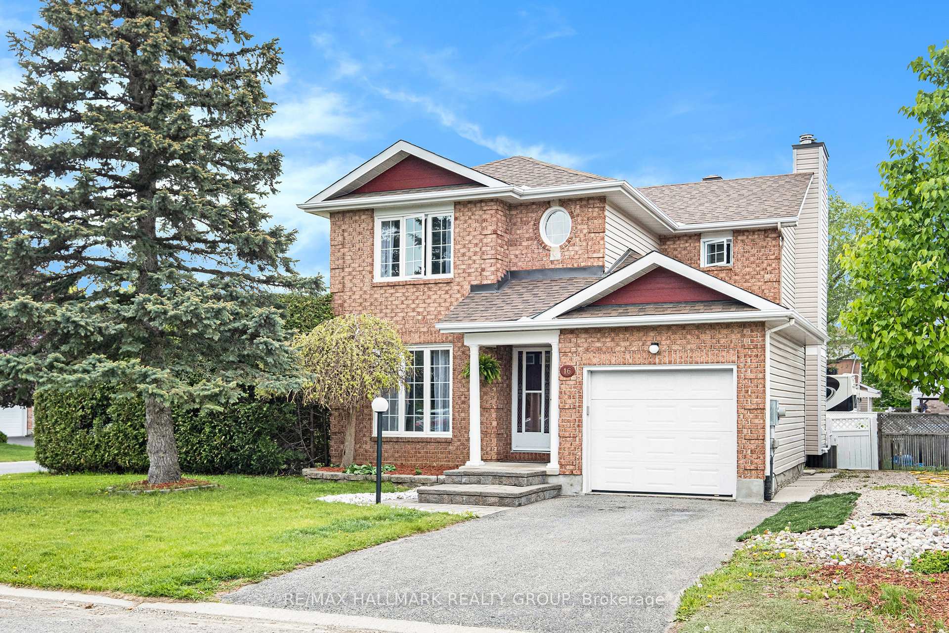 Photo 2 of 16 Filion Crescent, Ottawa, Kanata - Bridlewood — HOMEH