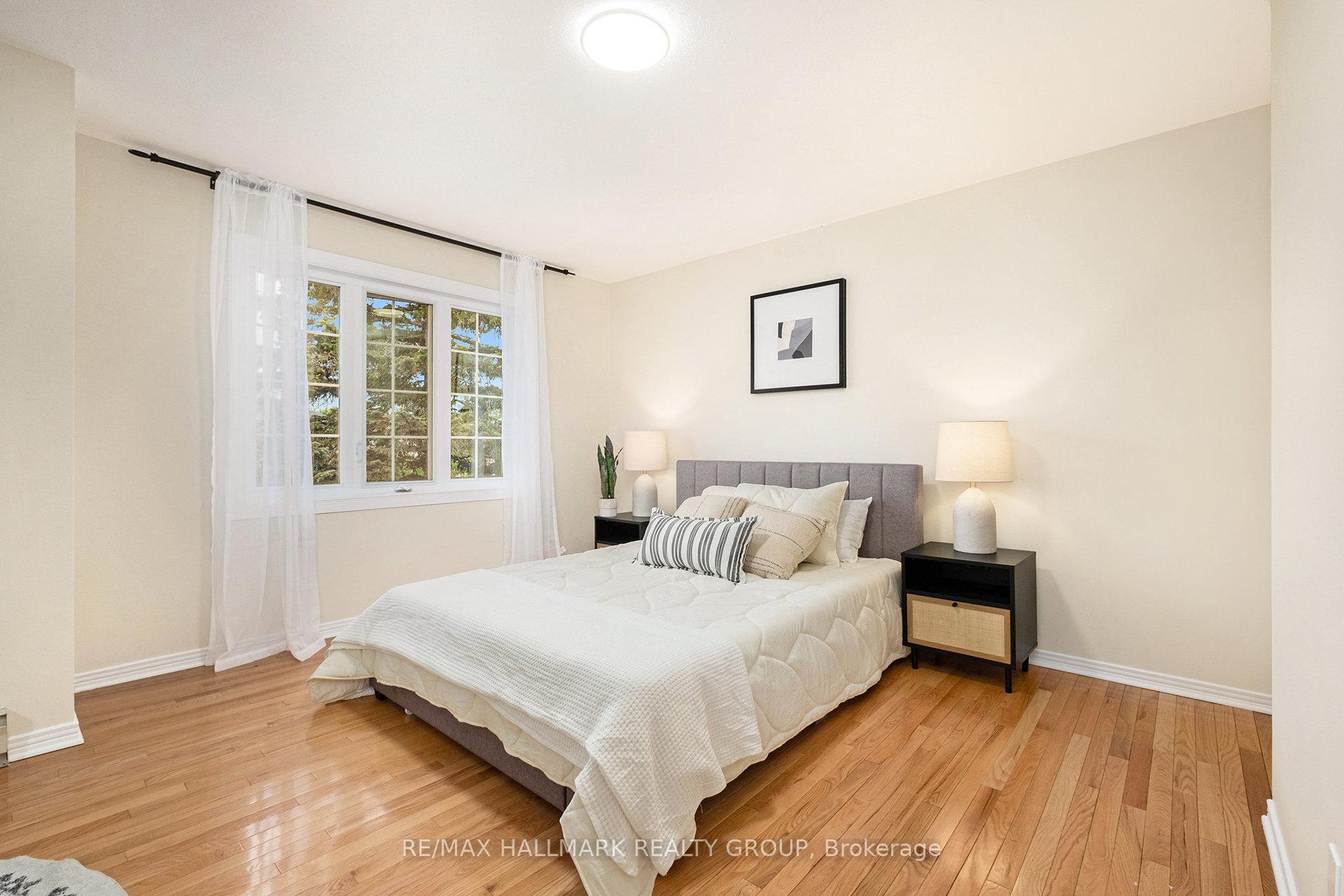 Photo 16 of 16 Filion Crescent, Ottawa, Kanata - Bridlewood — HOMEH