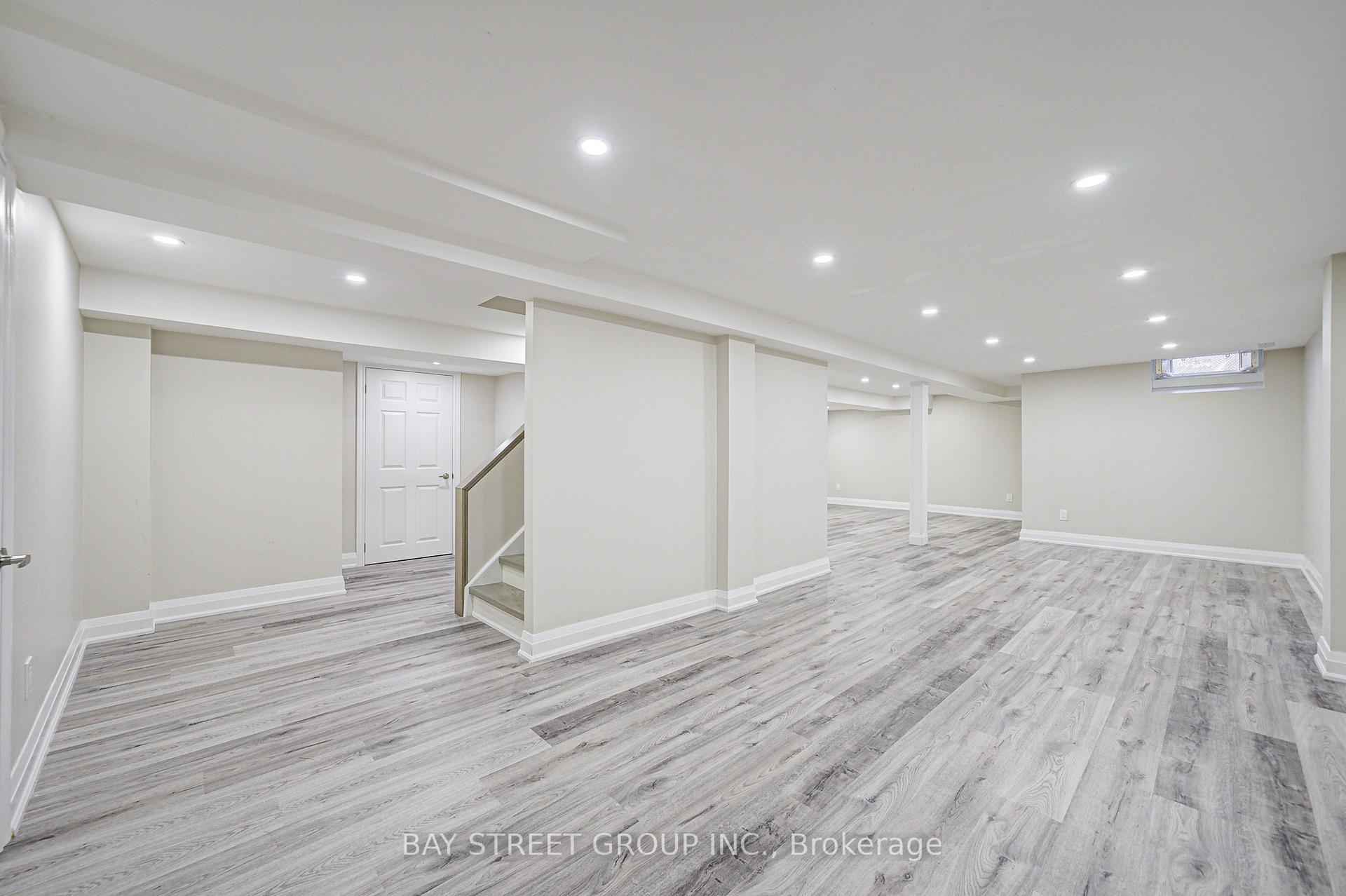 Photo 39 of 31 Lancashire Road, Markham, Unionville — HOMEH