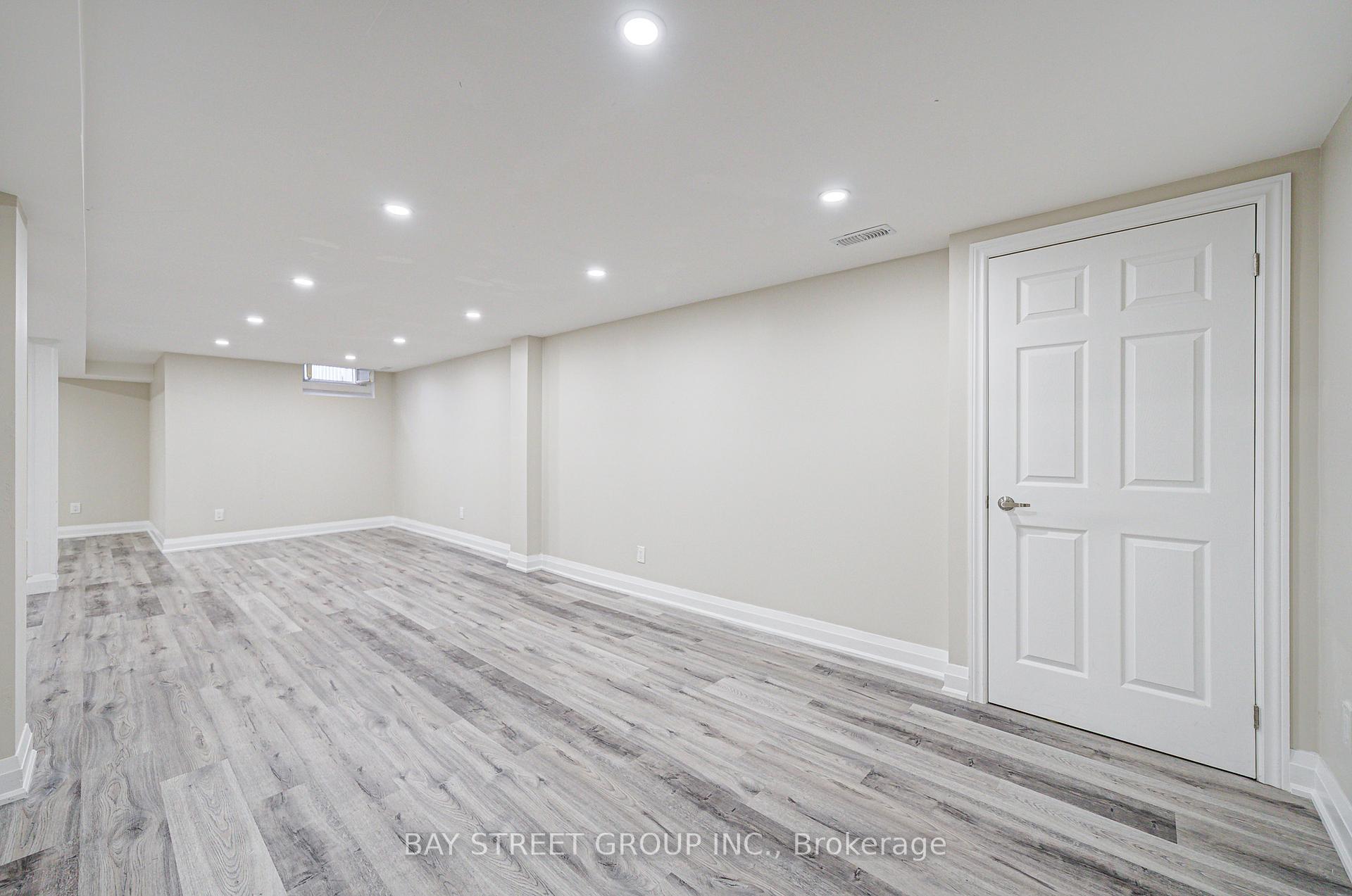Photo 40 of 31 Lancashire Road, Markham, Unionville — HOMEH