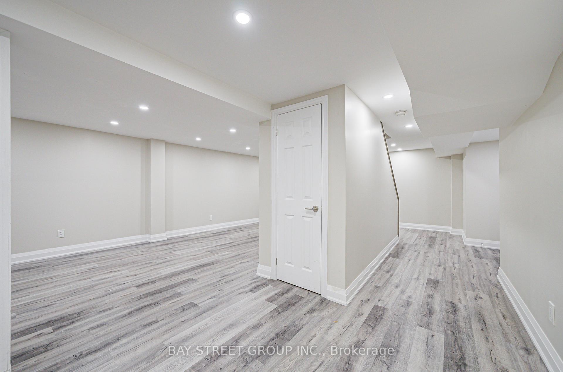 Photo 44 of 31 Lancashire Road, Markham, Unionville — HOMEH