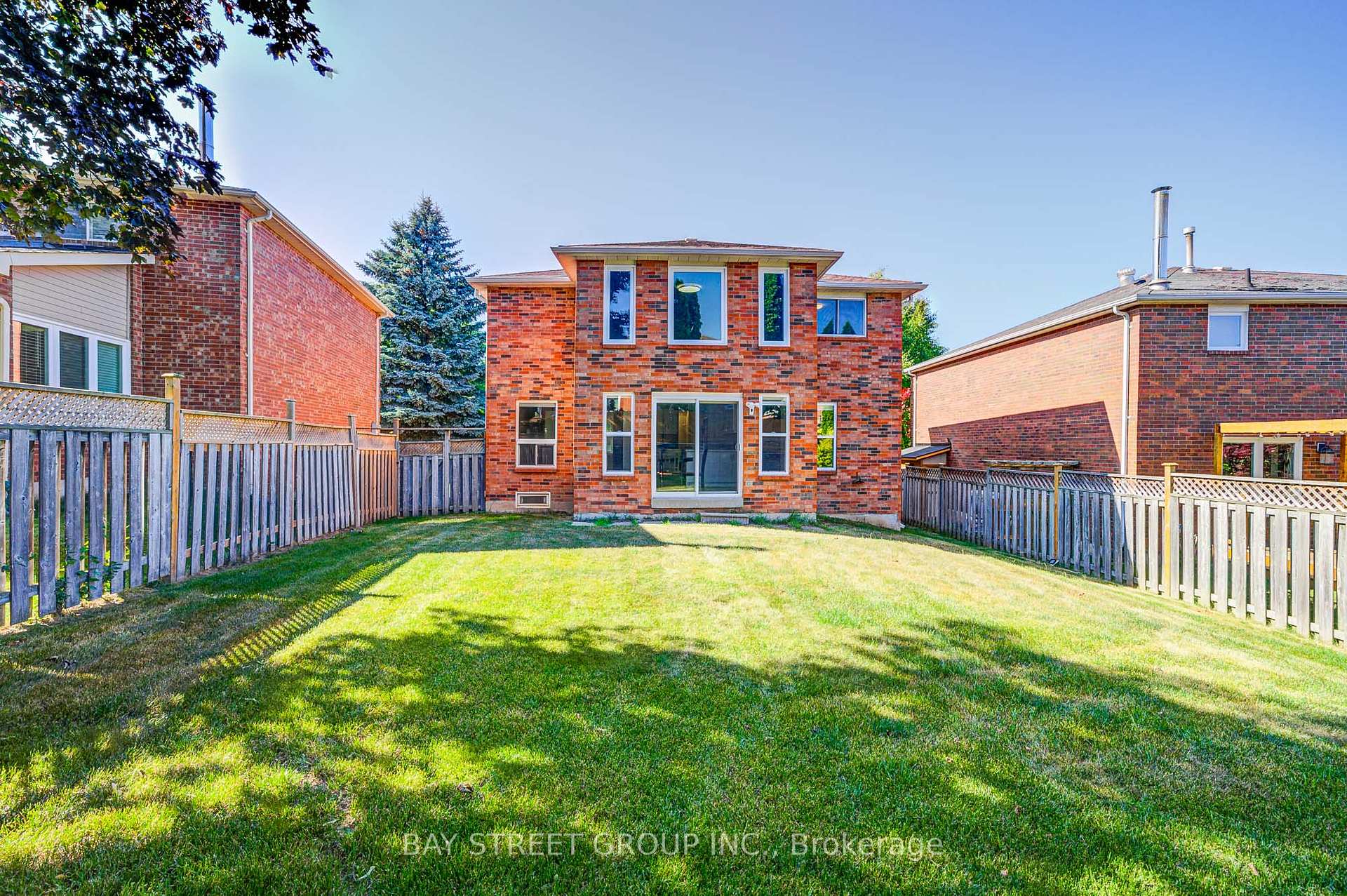 Photo 49 of 31 Lancashire Road, Markham, Unionville — HOMEH