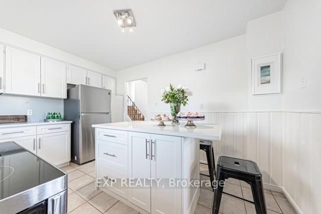 Photo 6 of 26 Greening Avenue, Hamilton, Stoney Creek — HOMEH