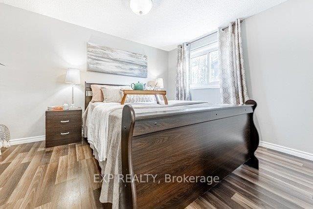 Photo 13 of 26 Greening Avenue, Hamilton, Stoney Creek — HOMEH