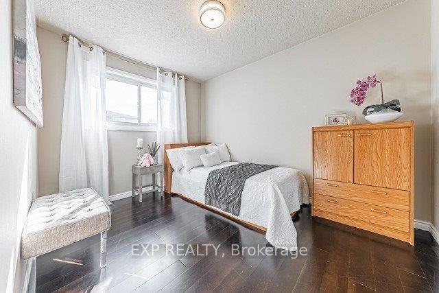 Photo 18 of 26 Greening Avenue, Hamilton, Stoney Creek — HOMEH