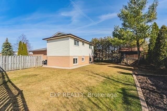 Photo 29 of 26 Greening Avenue, Hamilton, Stoney Creek — HOMEH