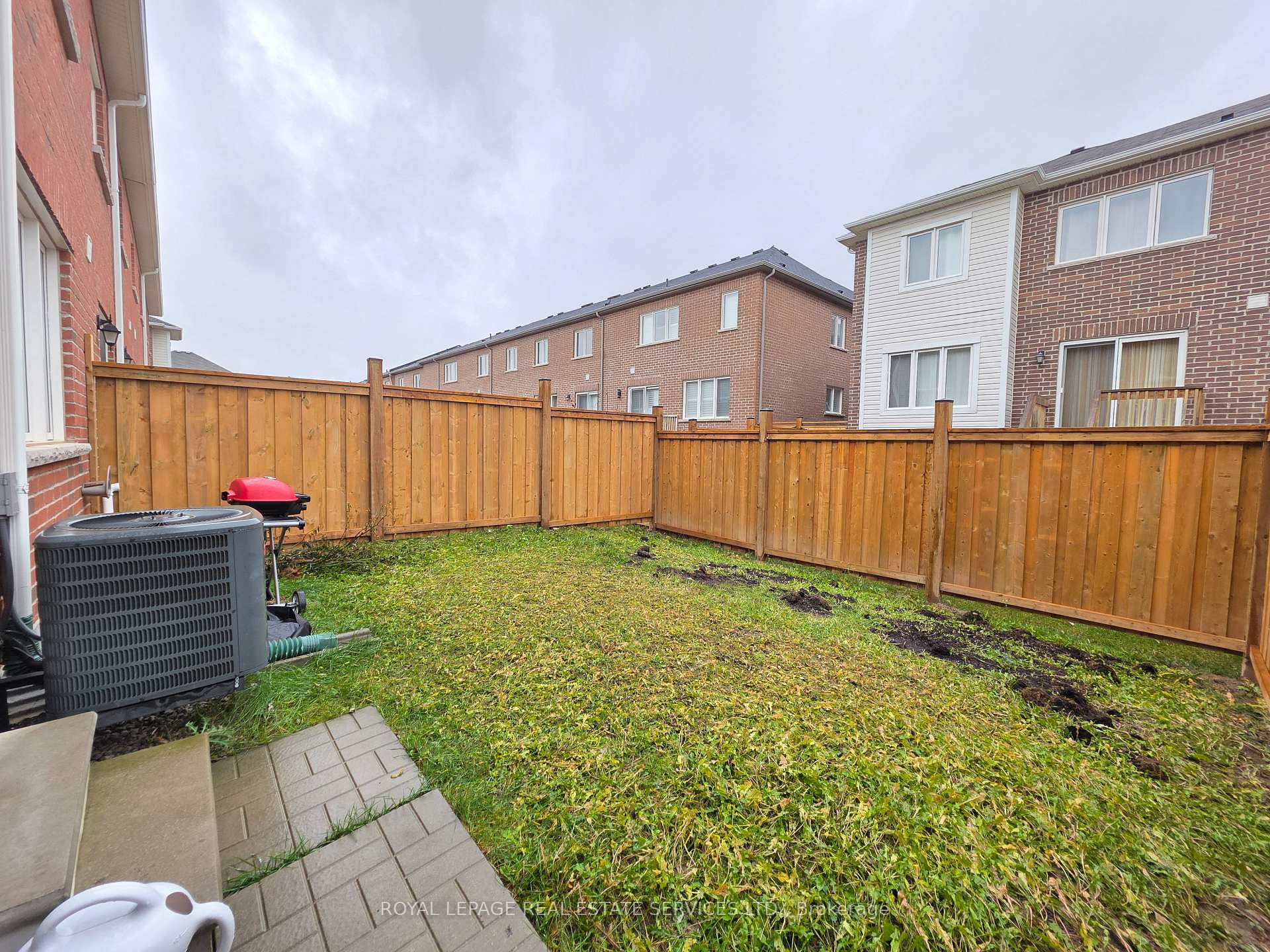 Photo 21 of 301 Beasley Terrace, Milton, Ford — HOMEH