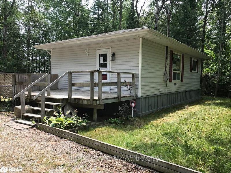 Front of 2355 Taylorwoods Boulevard
