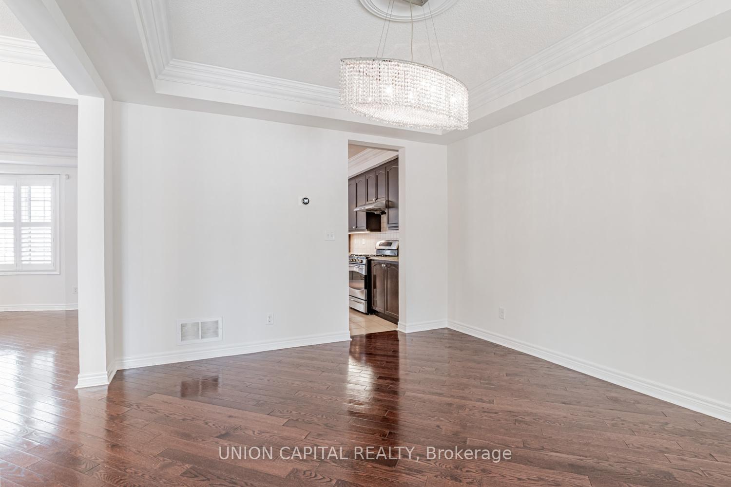 Photo 13 of 18 Honey Glen Avenue, Markham, Cornell — HOMEH