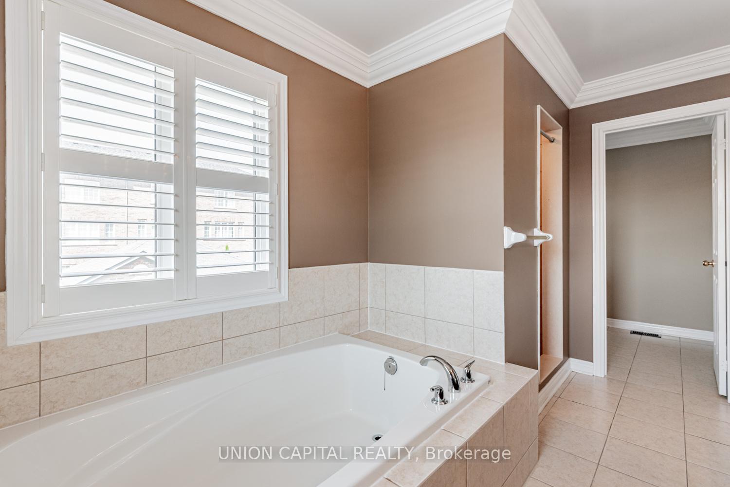 Photo 40 of 18 Honey Glen Avenue, Markham, Cornell — HOMEH