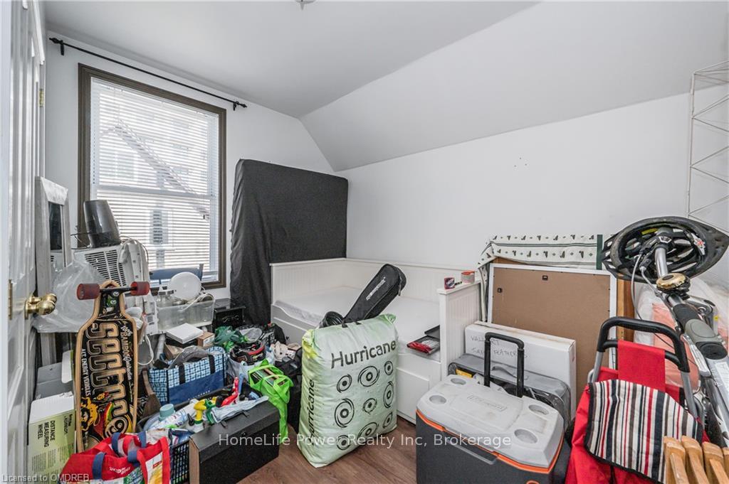 Photo 18 of 19 Wilton Place, Kitchener, City Commercial Core — HOMEH