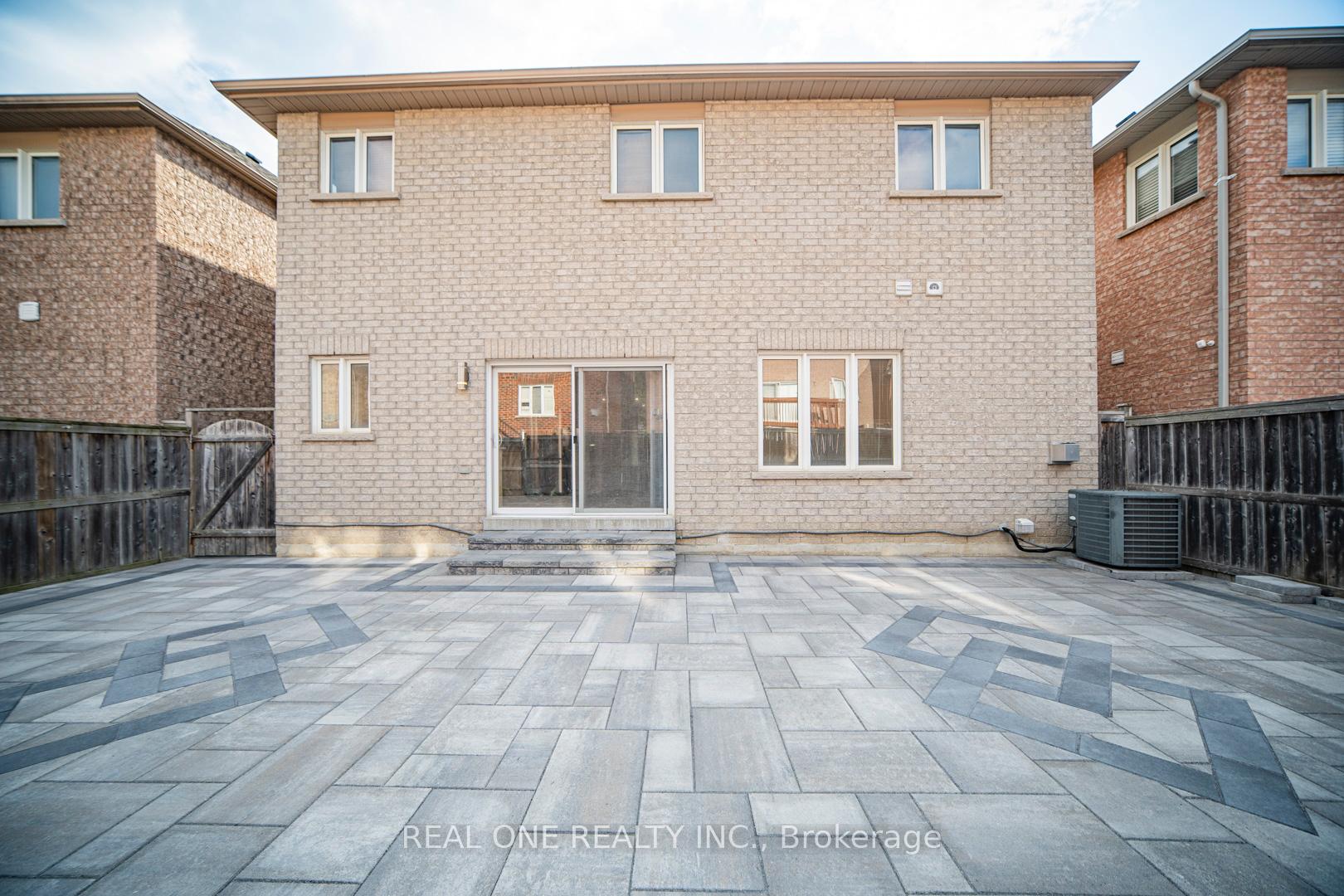 Photo 5 of 21 Gracewell Road, Markham, Greensborough — HOMEH