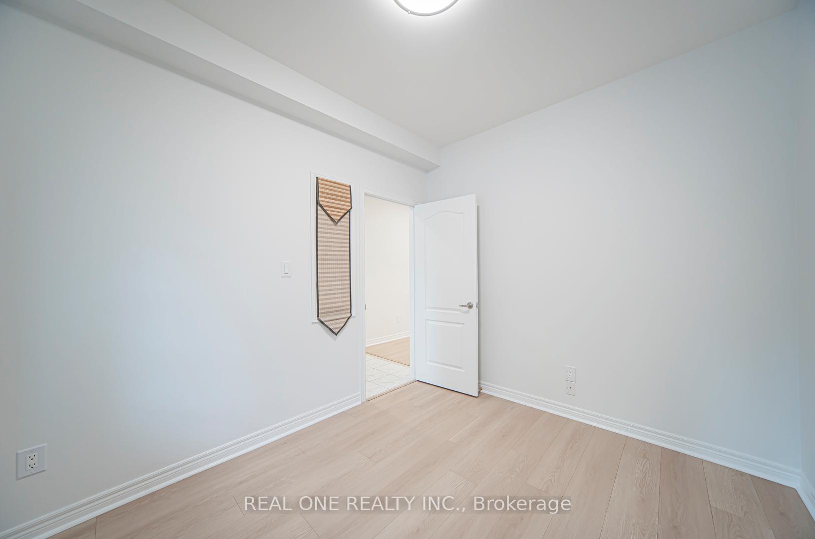 Photo 11 of 21 Gracewell Road, Markham, Greensborough — HOMEH
