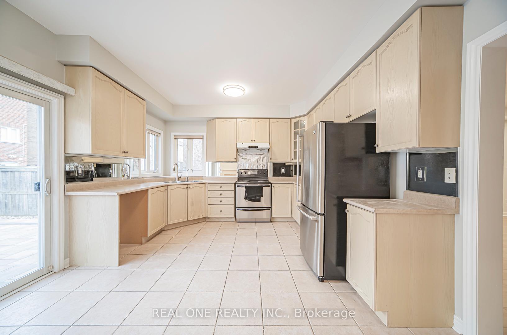 Photo 20 of 21 Gracewell Road, Markham, Greensborough — HOMEH