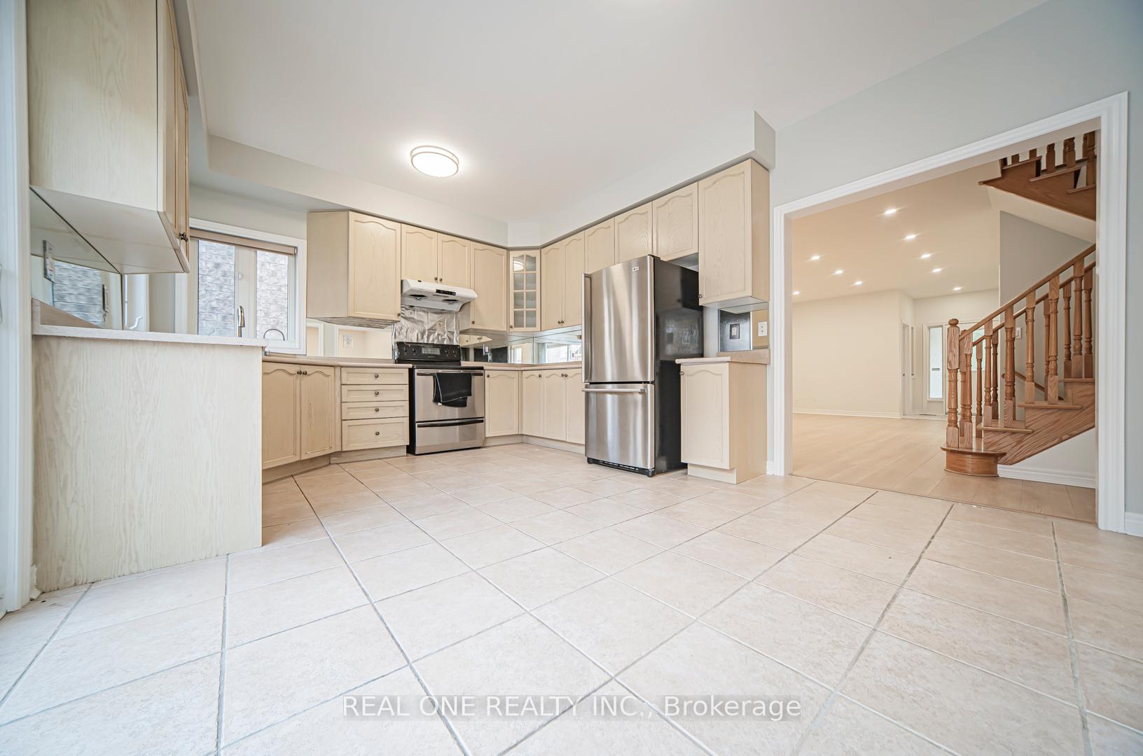 Photo 21 of 21 Gracewell Road, Markham, Greensborough — HOMEH