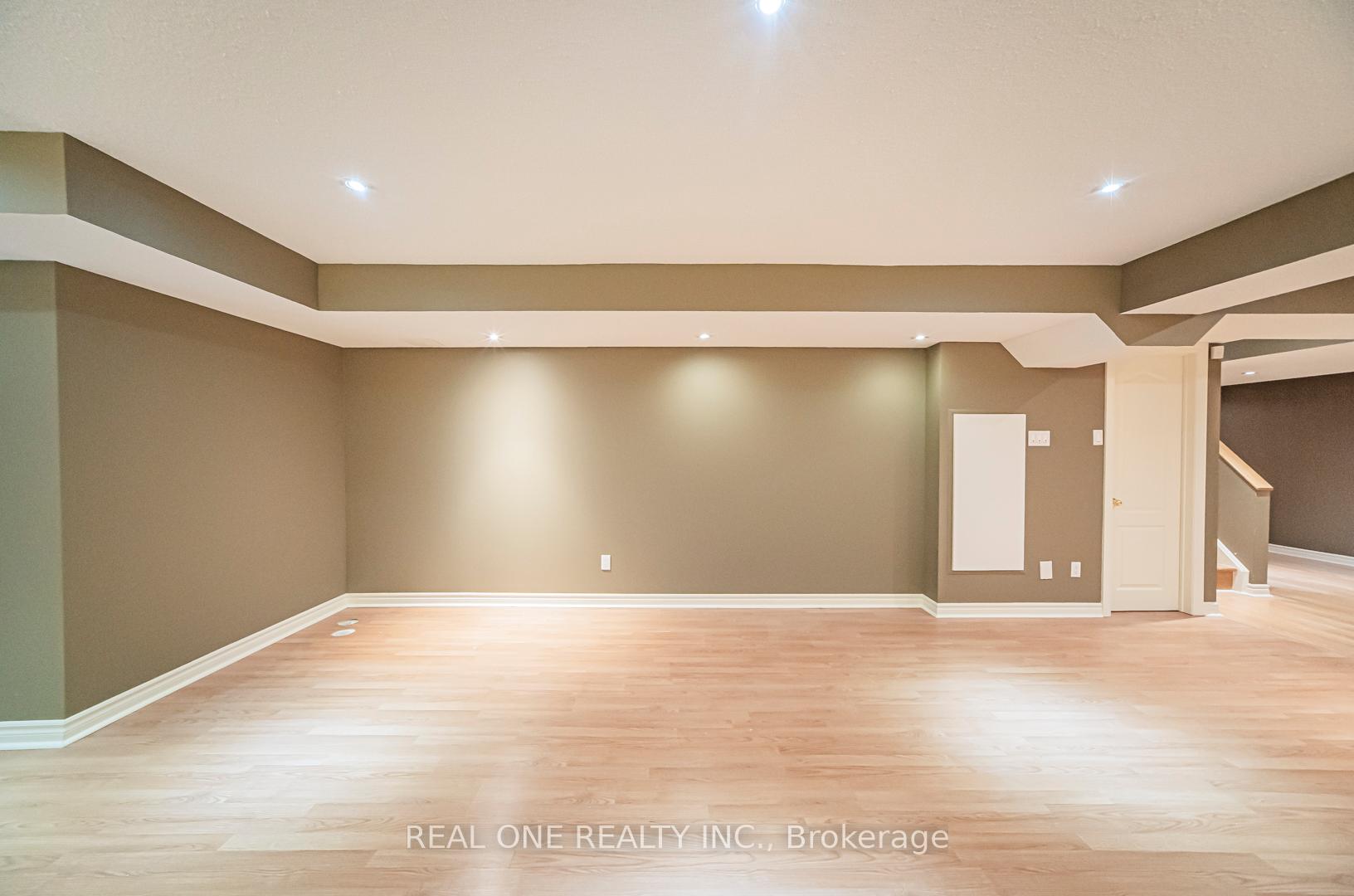Photo 32 of 21 Gracewell Road, Markham, Greensborough — HOMEH