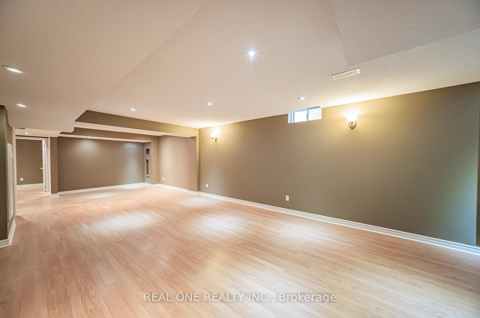 Photo 33 of 21 Gracewell Road, Markham, Greensborough — HOMEH
