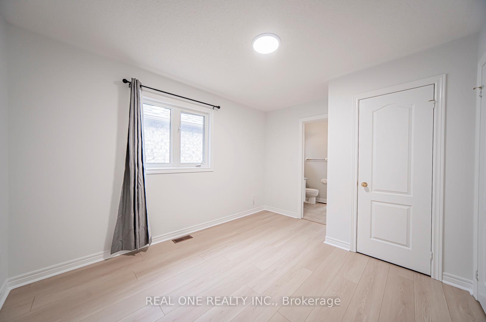 Photo 45 of 21 Gracewell Road, Markham, Greensborough — HOMEH