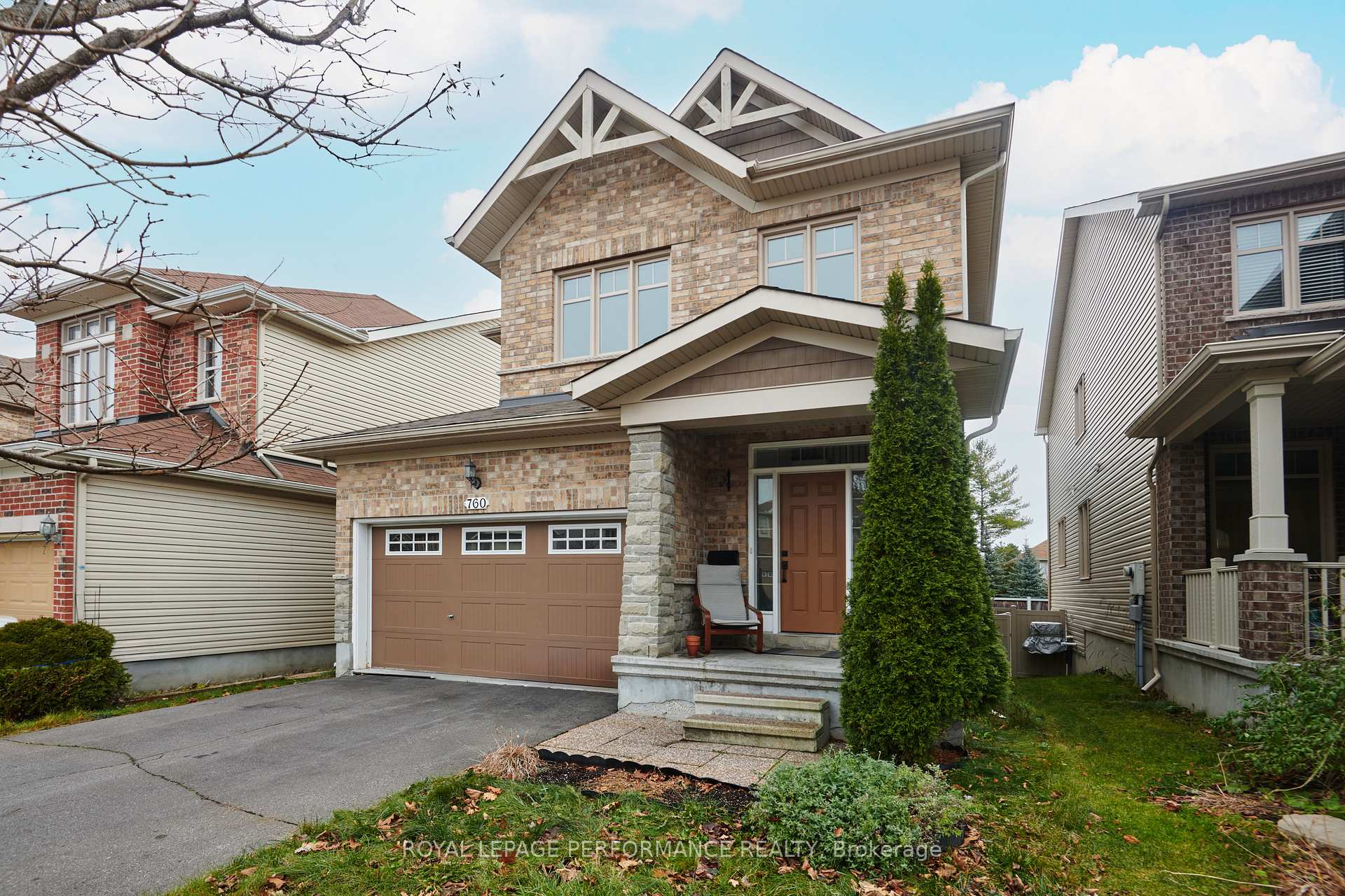 Photo 2 of 760 Fletcher Circle W, Ottawa, Kanata - Kanata Lakes/Heritage Hills — HOMEH