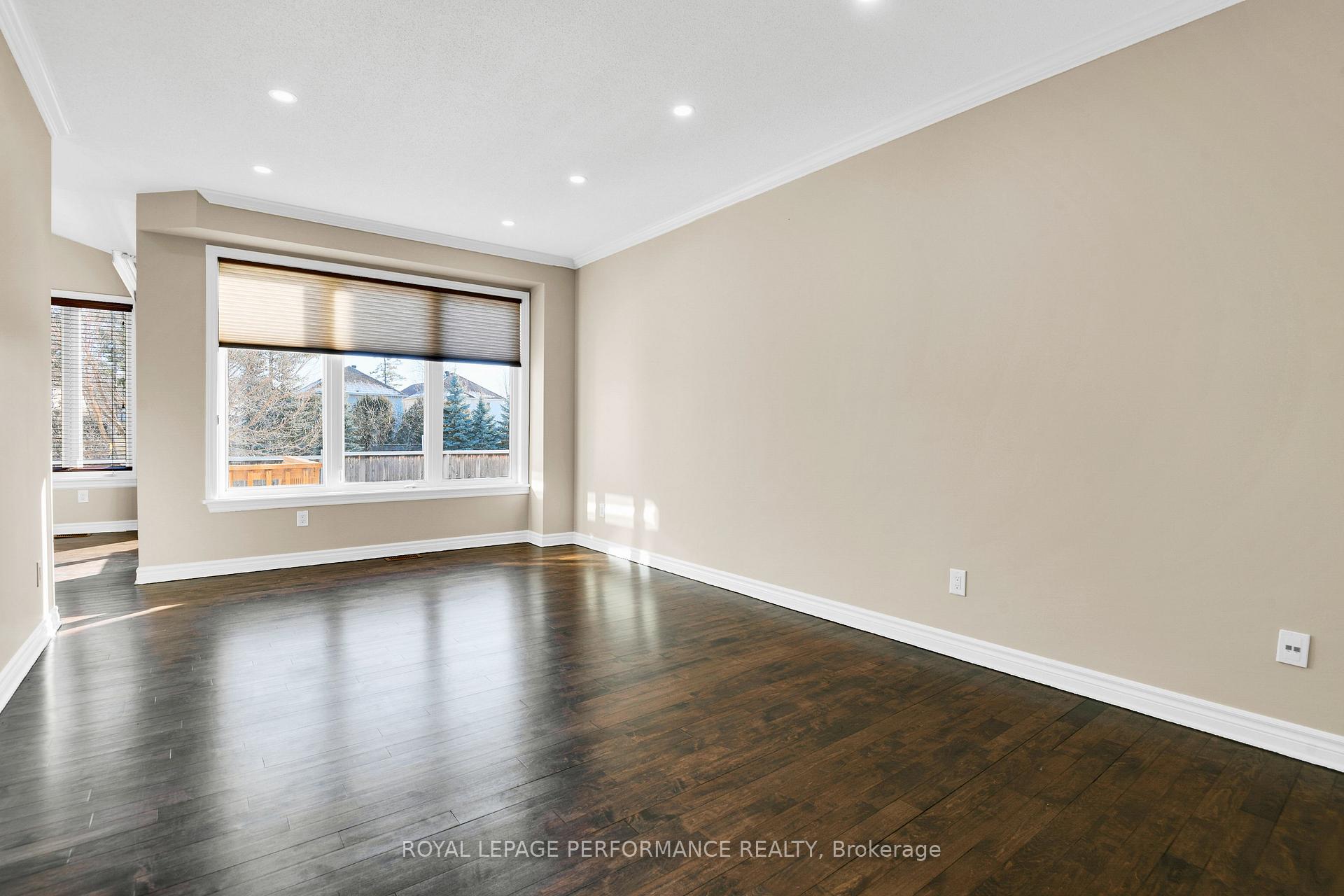Photo 6 of 760 Fletcher Circle W, Ottawa, Kanata - Kanata Lakes/Heritage Hills — HOMEH