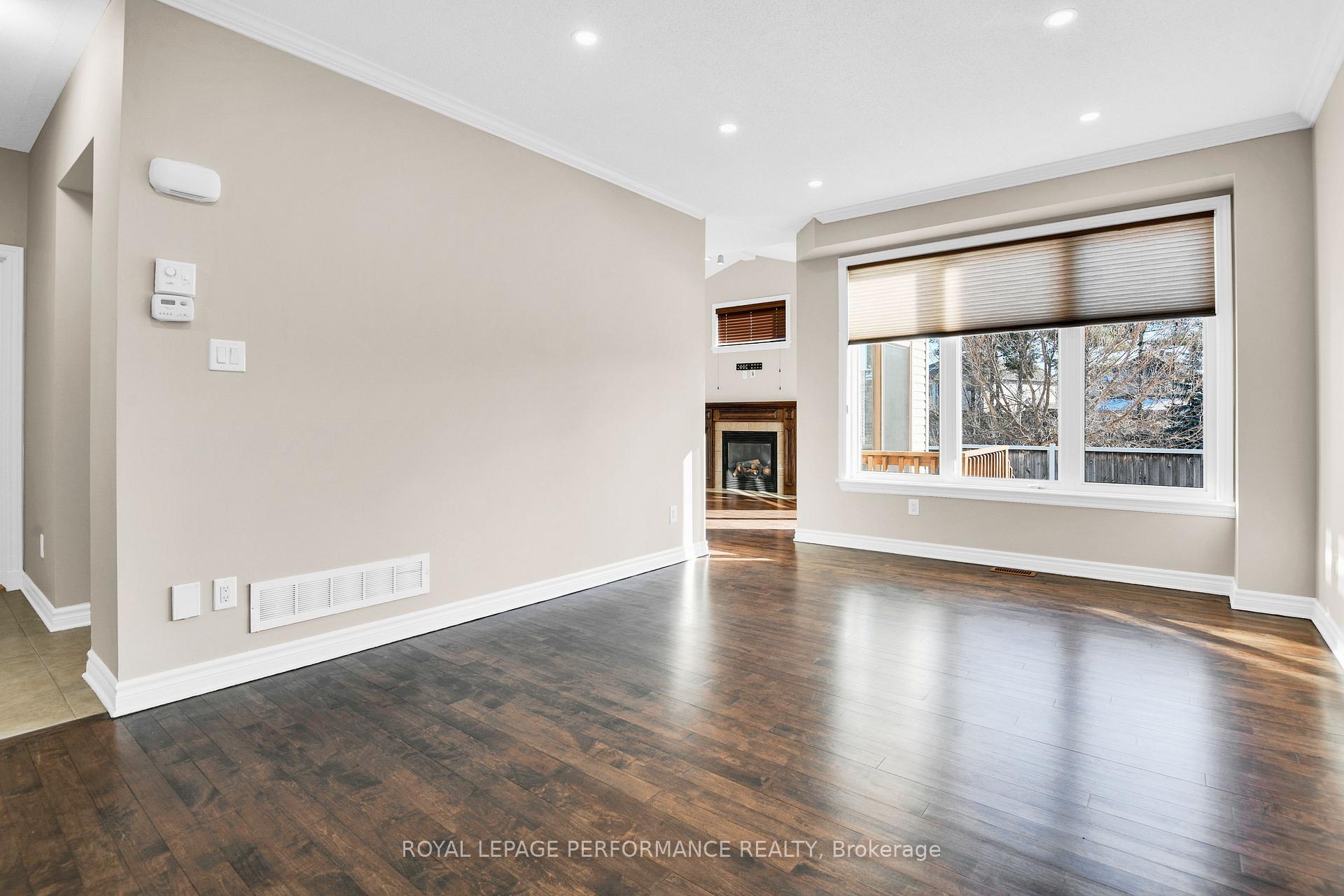 Photo 7 of 760 Fletcher Circle W, Ottawa, Kanata - Kanata Lakes/Heritage Hills — HOMEH