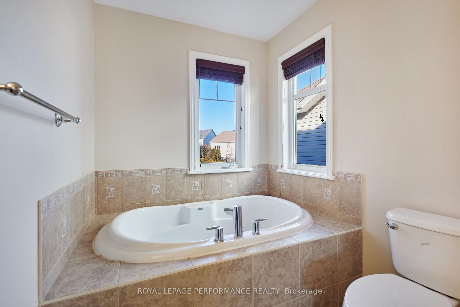Photo 23 of 760 Fletcher Circle W, Ottawa, Kanata - Kanata Lakes/Heritage Hills — HOMEH