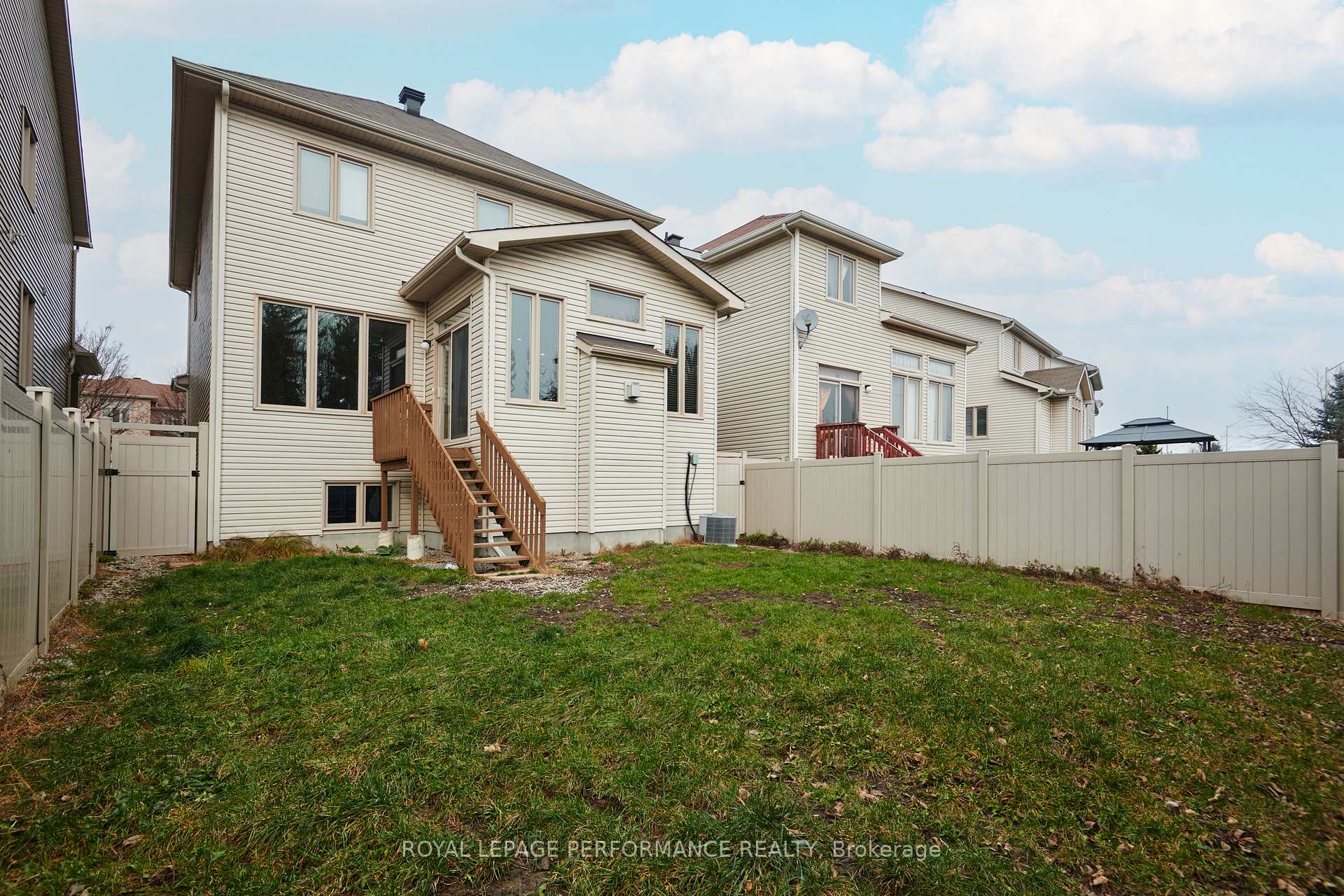 Photo 34 of 760 Fletcher Circle W, Ottawa, Kanata - Kanata Lakes/Heritage Hills — HOMEH