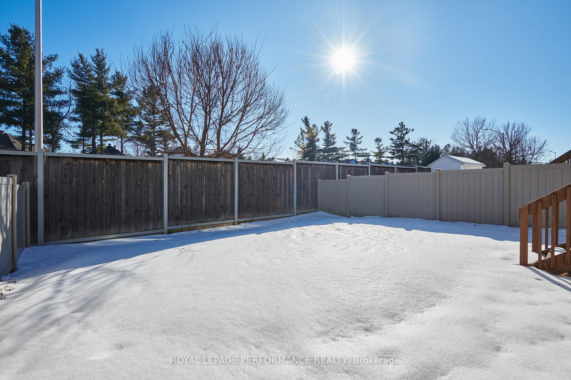 Photo 36 of 760 Fletcher Circle W, Ottawa, Kanata - Kanata Lakes/Heritage Hills — HOMEH