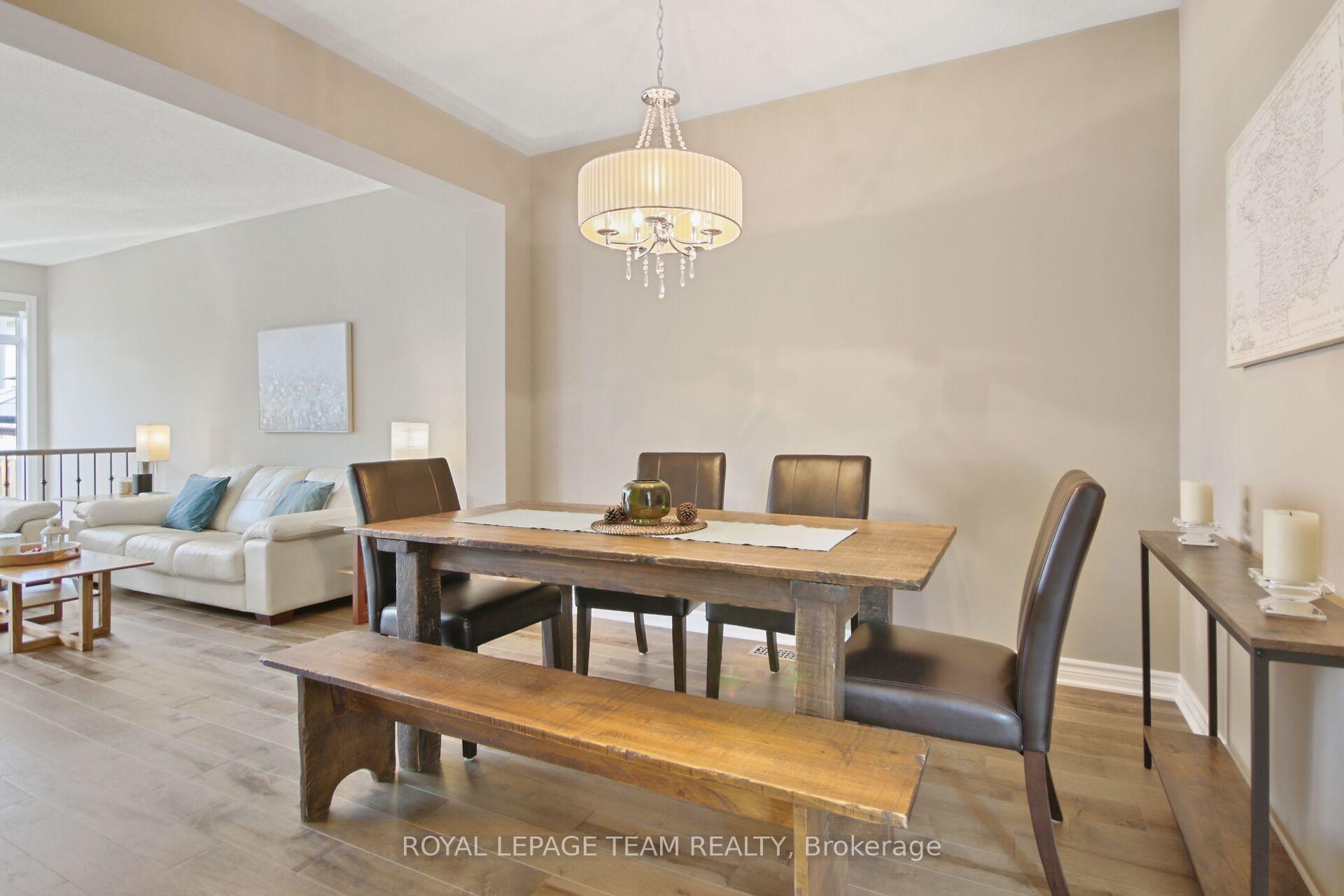 Photo 12 of 254 Celtic Ridge Crescent, Ottawa, Kanata - Morgan's Grant/South March — HOMEH