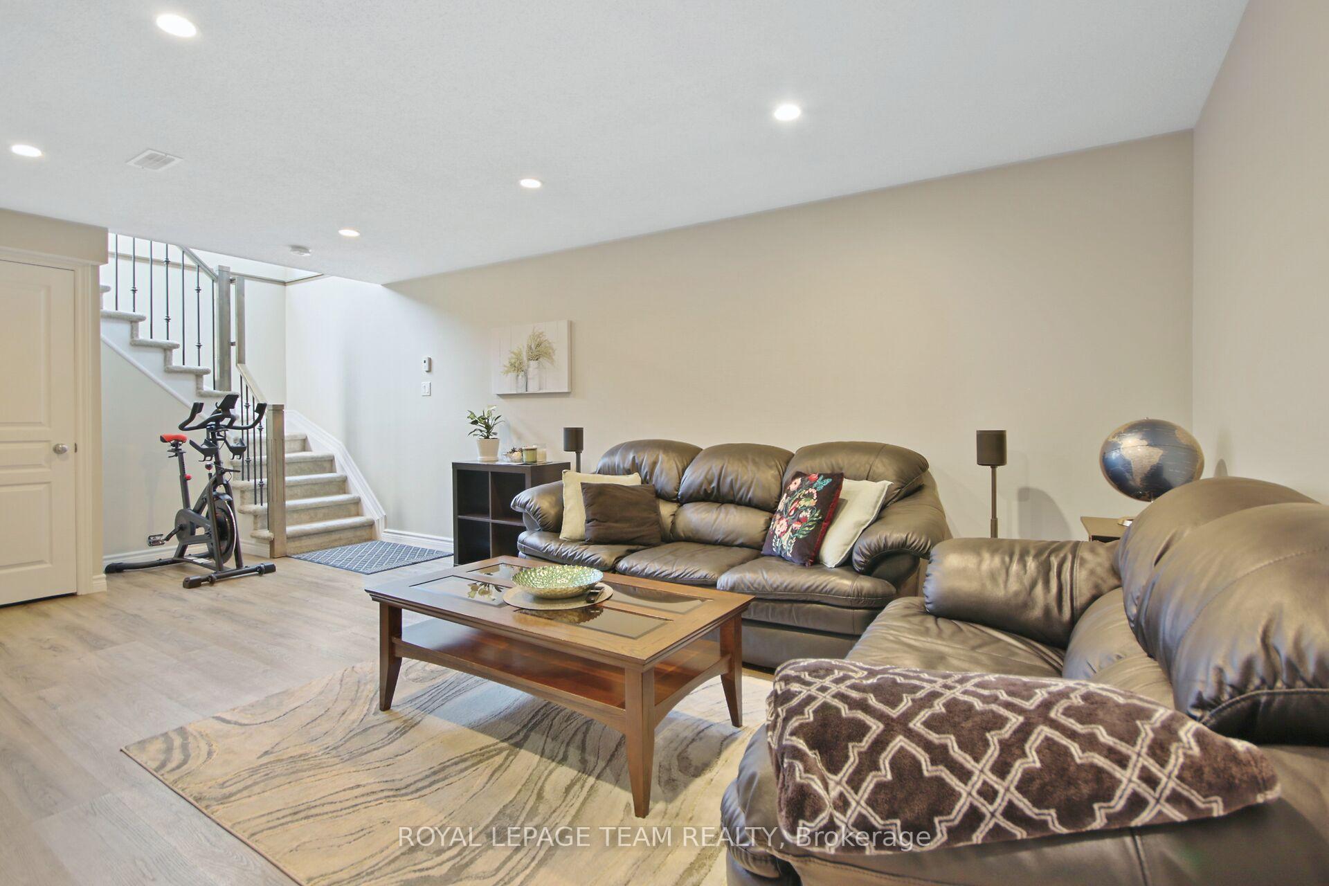 Photo 33 of 254 Celtic Ridge Crescent, Ottawa, Kanata - Morgan's Grant/South March — HOMEH