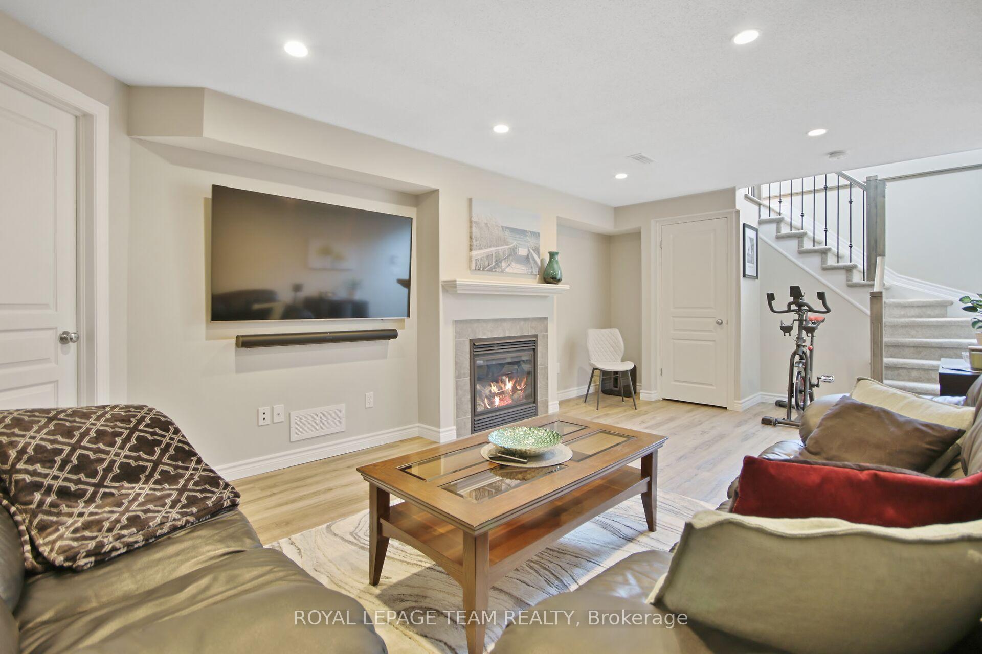 Photo 34 of 254 Celtic Ridge Crescent, Ottawa, Kanata - Morgan's Grant/South March — HOMEH