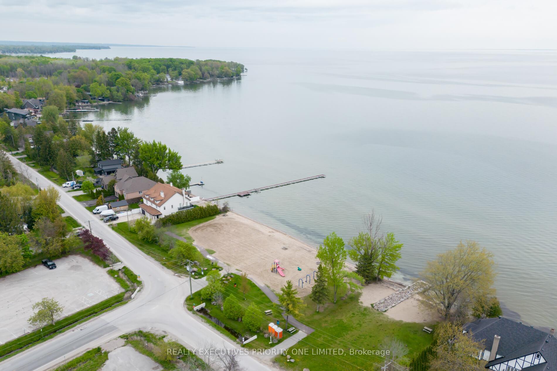 Photo 40 of 653 Chestnut Street, Innisfil, Rural Innisfil — HOMEH