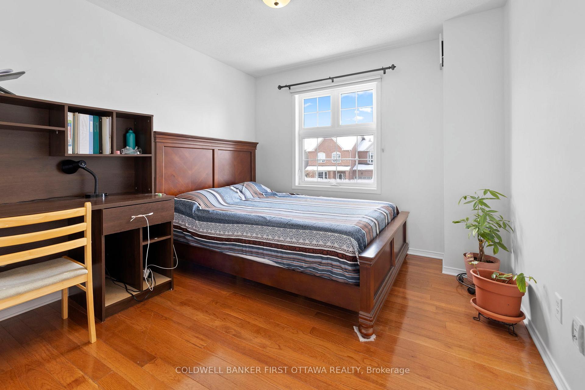 Photo 13 of 152 Flamborough Way, Ottawa, Kanata - Morgan's Grant/South March — HOMEH